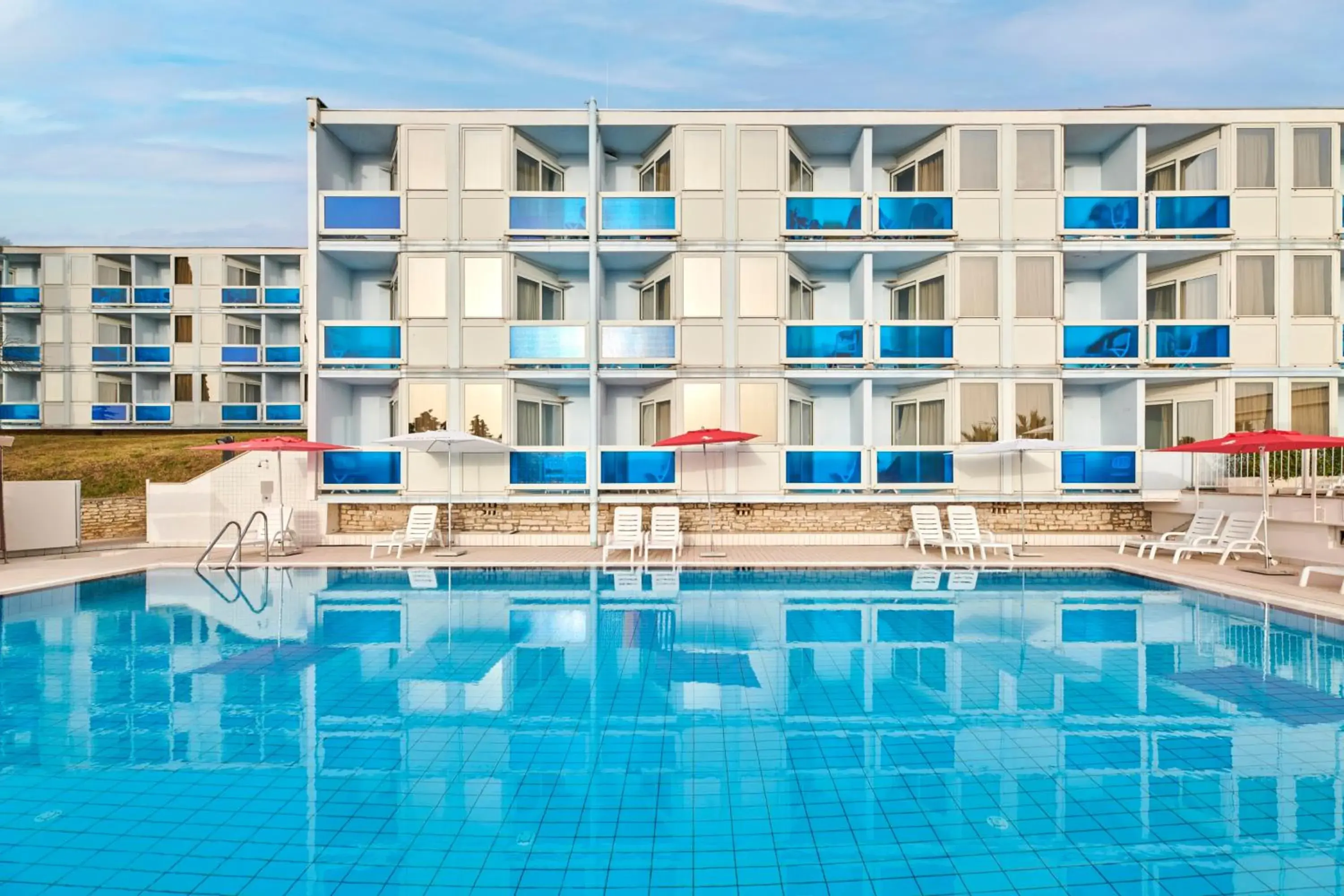 Swimming pool, Property Building in Hotel Plavi Plava Laguna