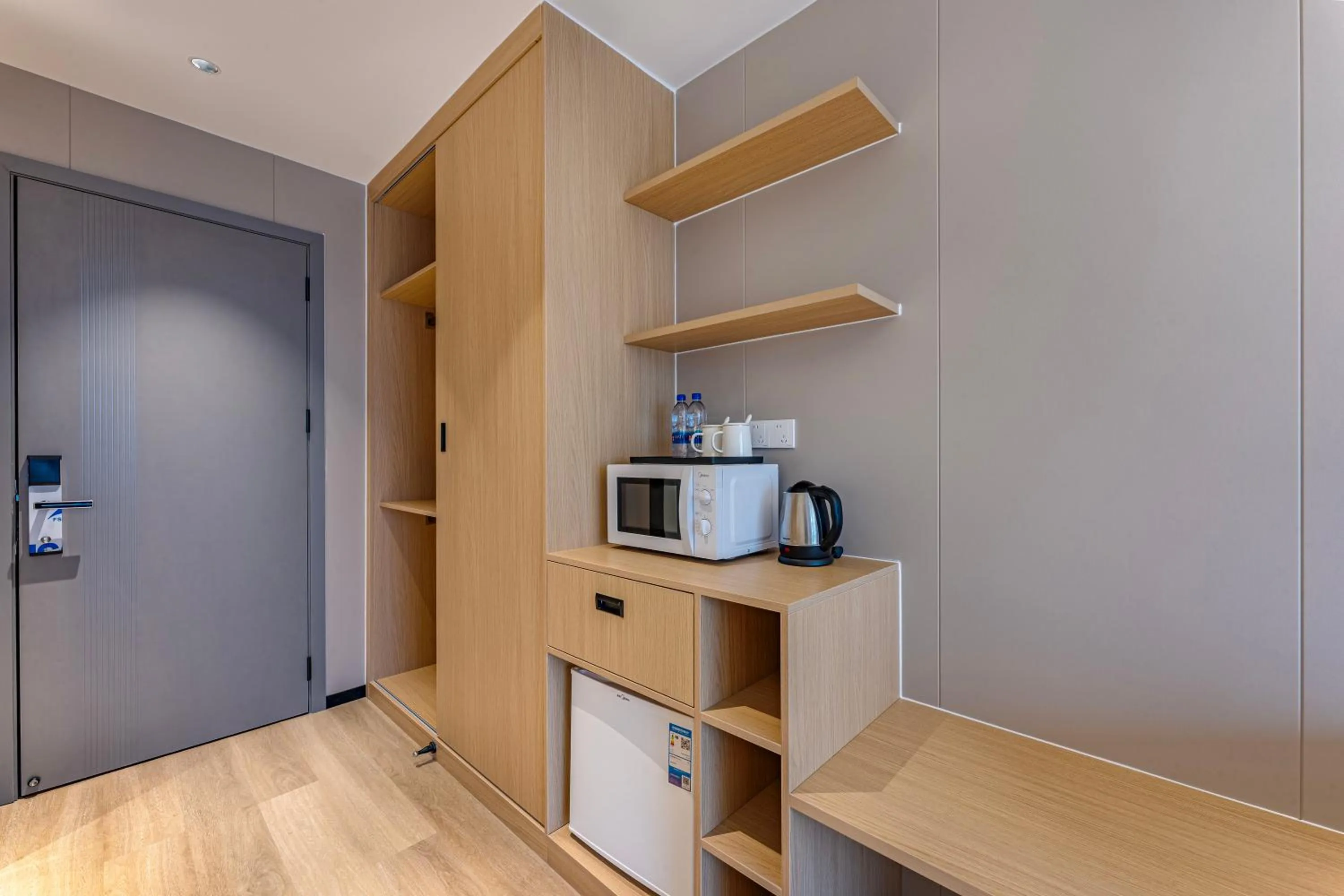 Kitchen or kitchenette in HeeFun Apartment GZ -Poly World Trading Center