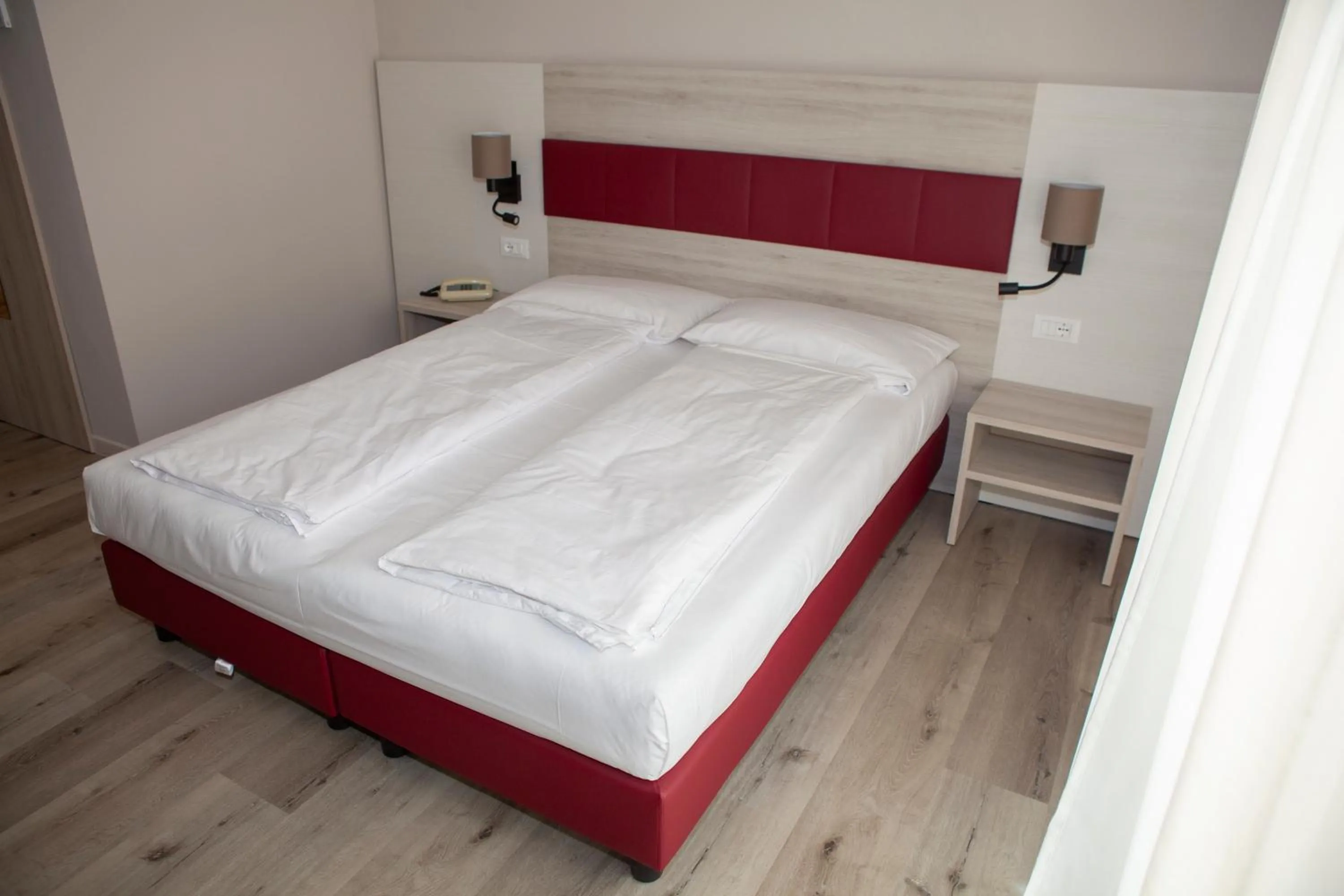 Bed in Hotel Benacus Torri del Benaco