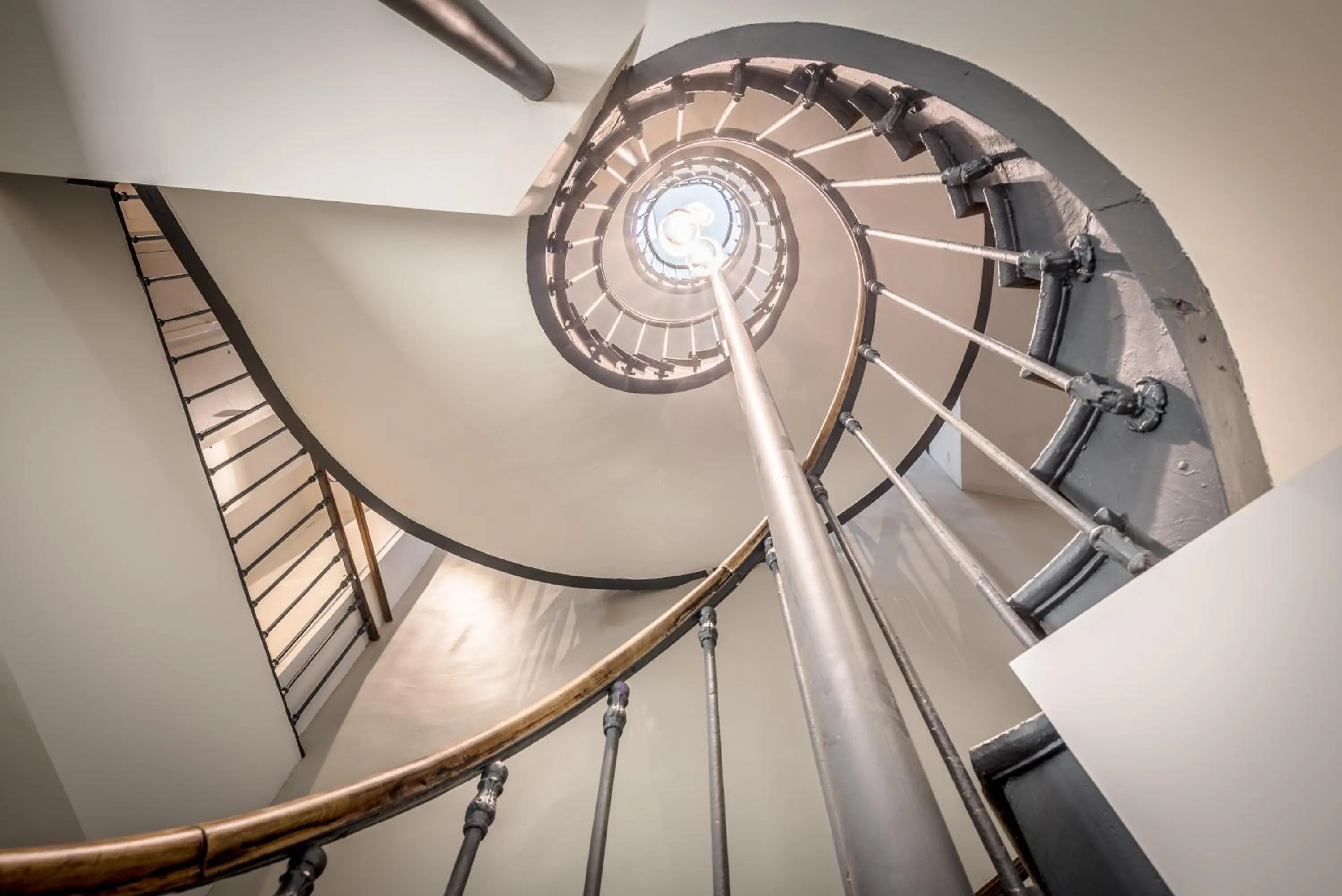 Jondoni Laurendi Kanbo