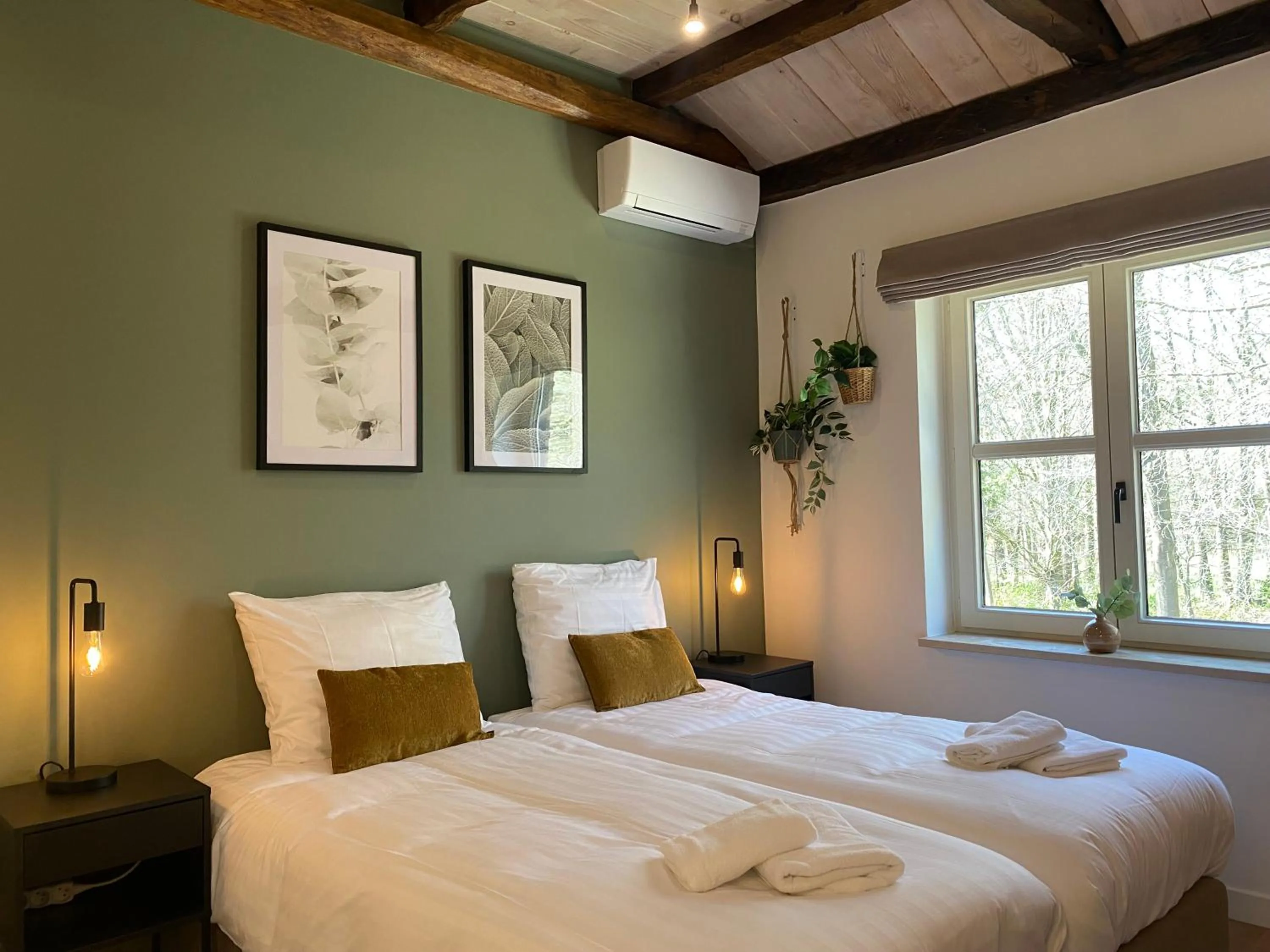 Bed in Landgoed De Hoogmolen