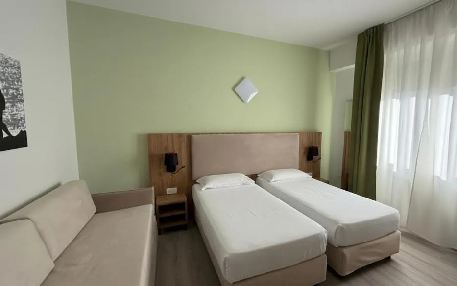 Bedroom, Bed in Hotel Bel Sito Peschiera