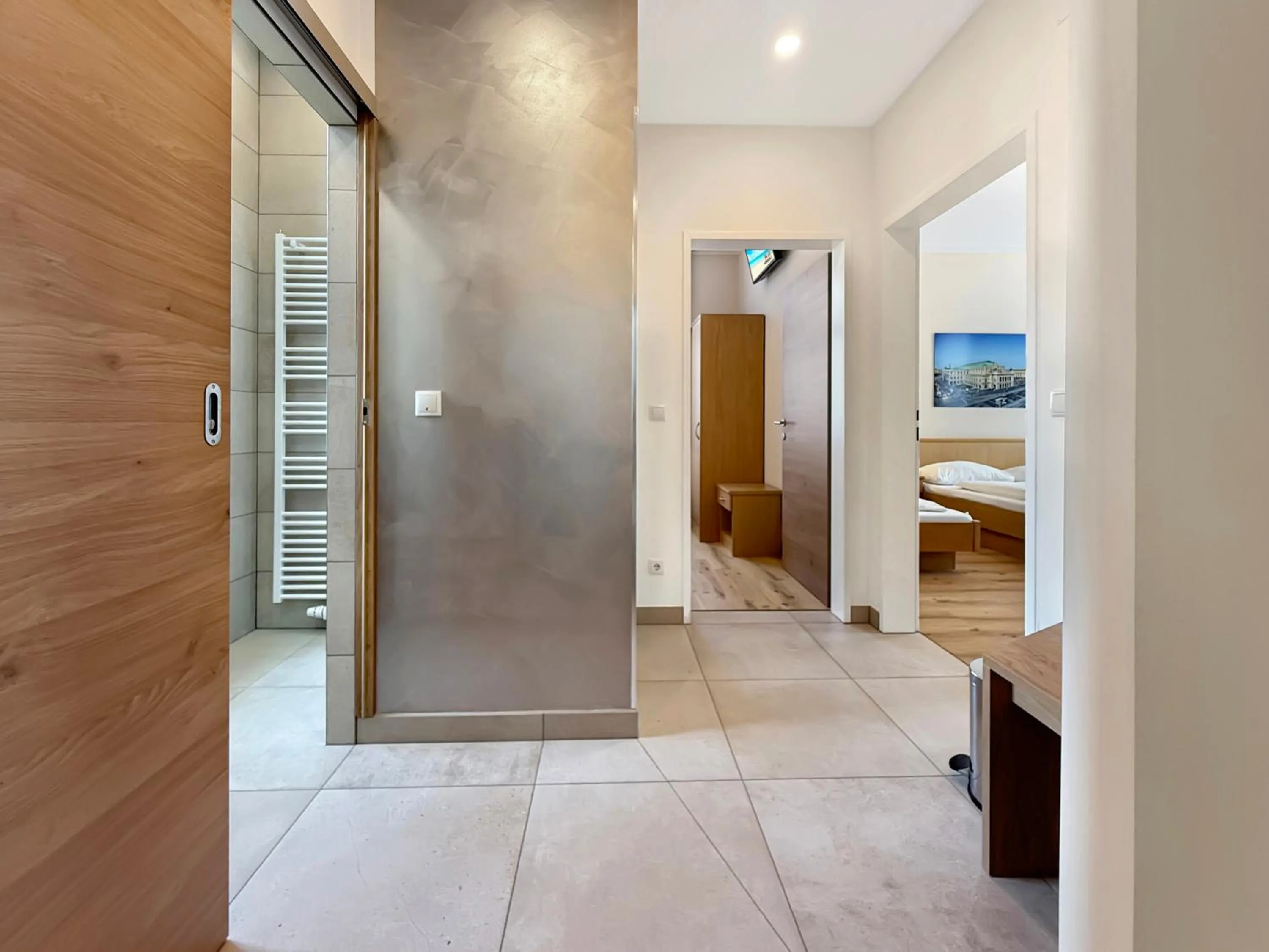 Two Connecting Double Rooms in Hotel-Pension Fünfhaus