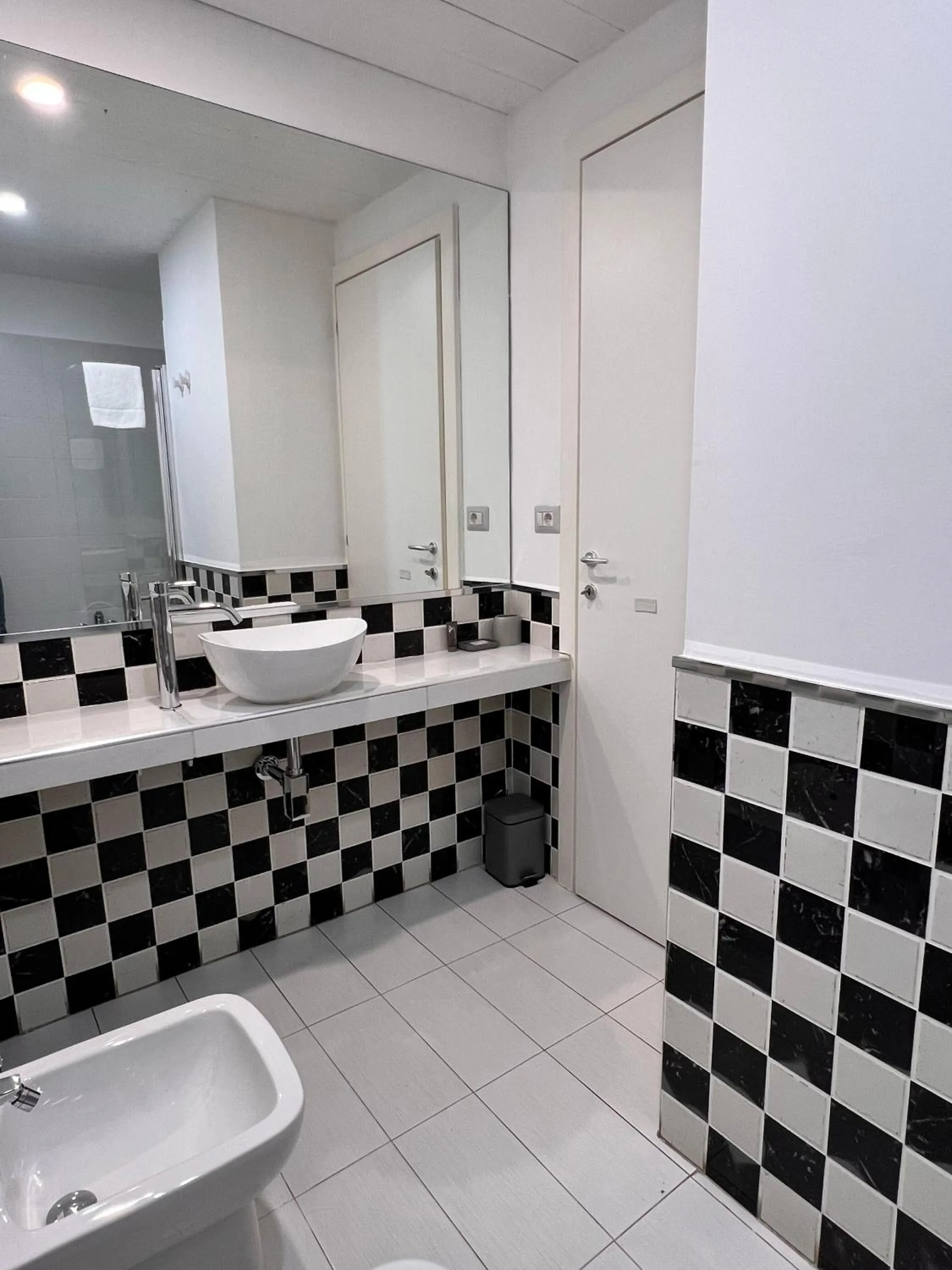 Bathroom in Bellini View