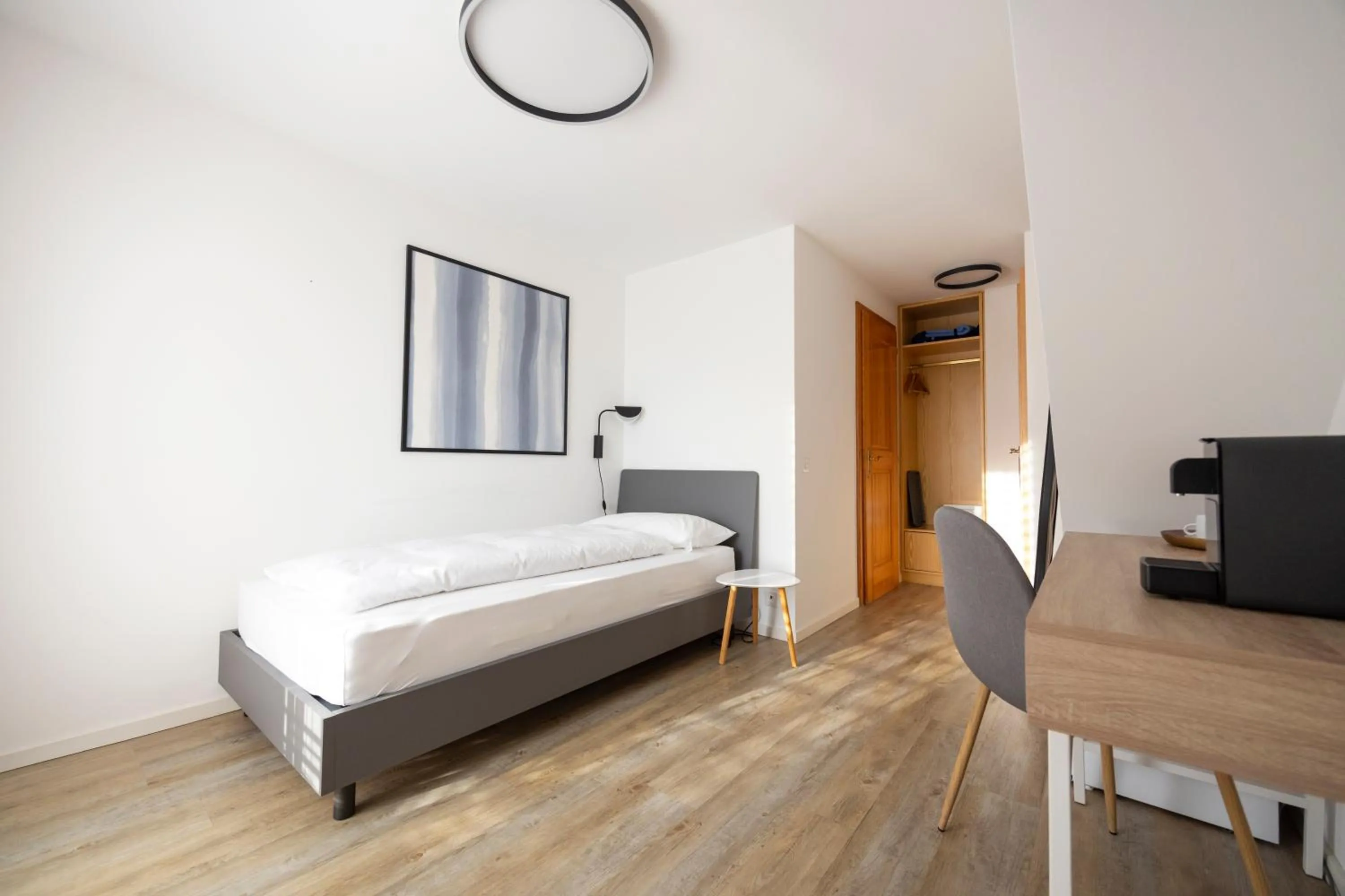 Photo of the whole room, Bed in Osteria Ascona