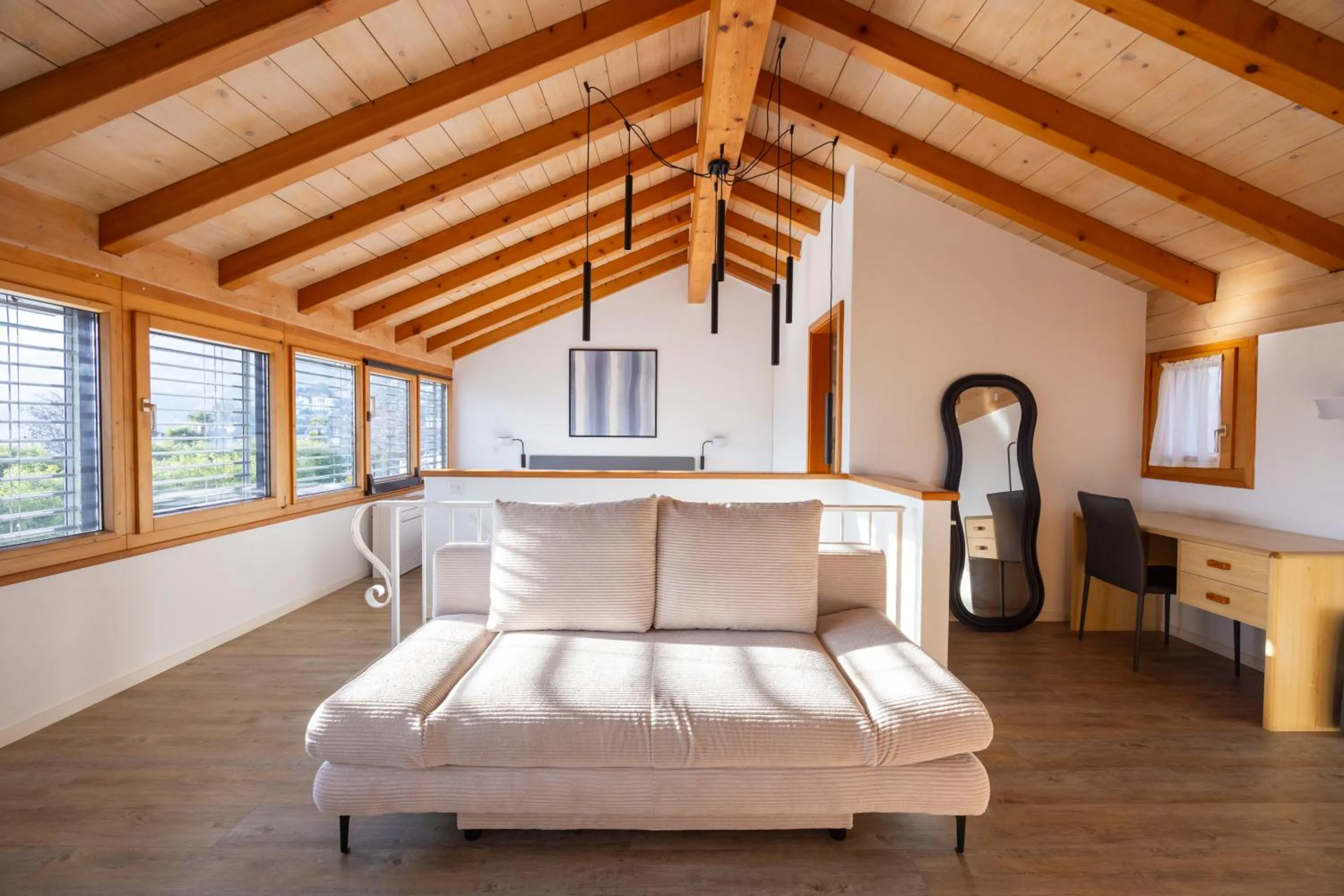 Photo of the whole room in Osteria Ascona