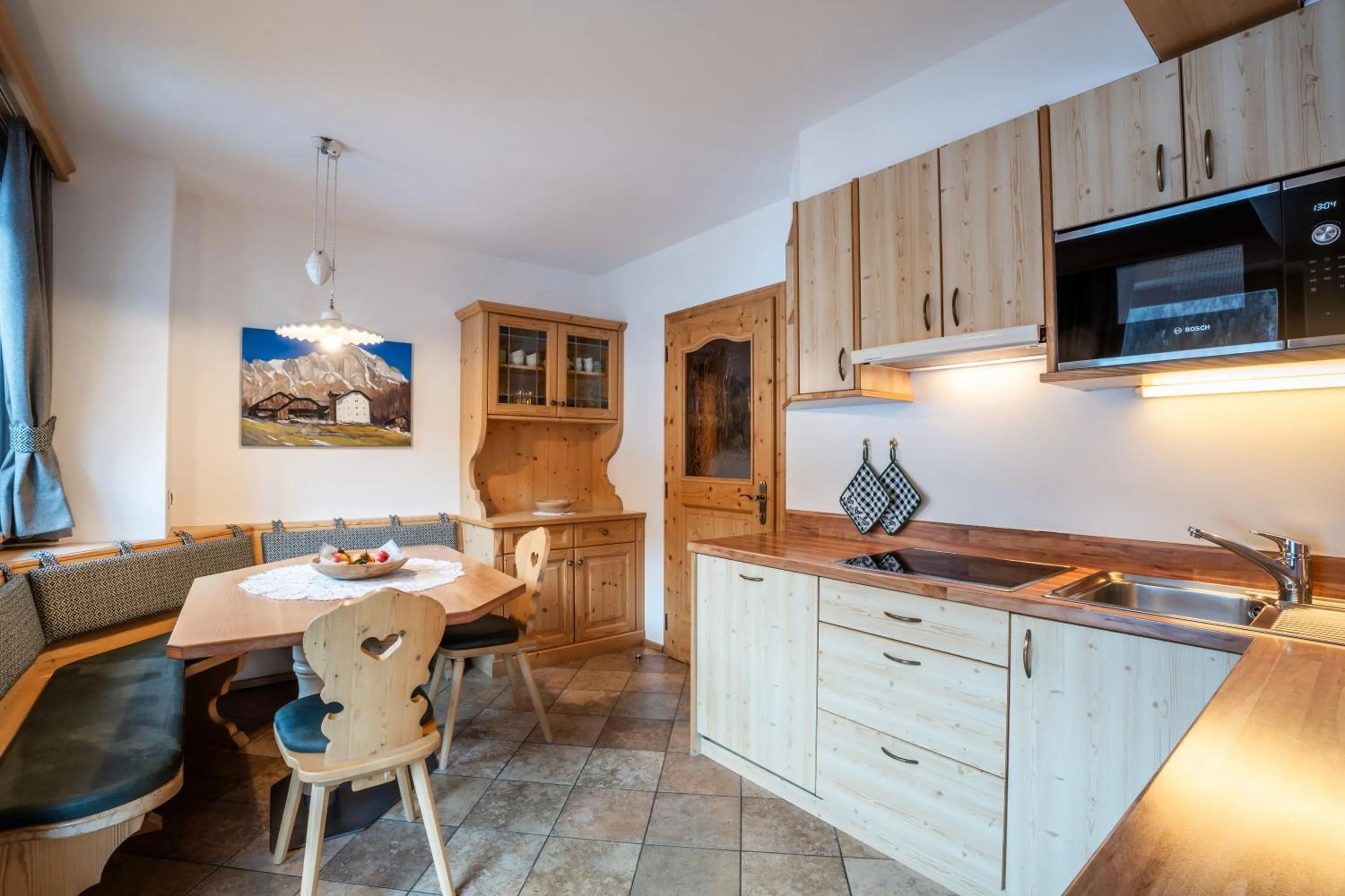 Kitchen or kitchenette in Residence Cesa Ladina