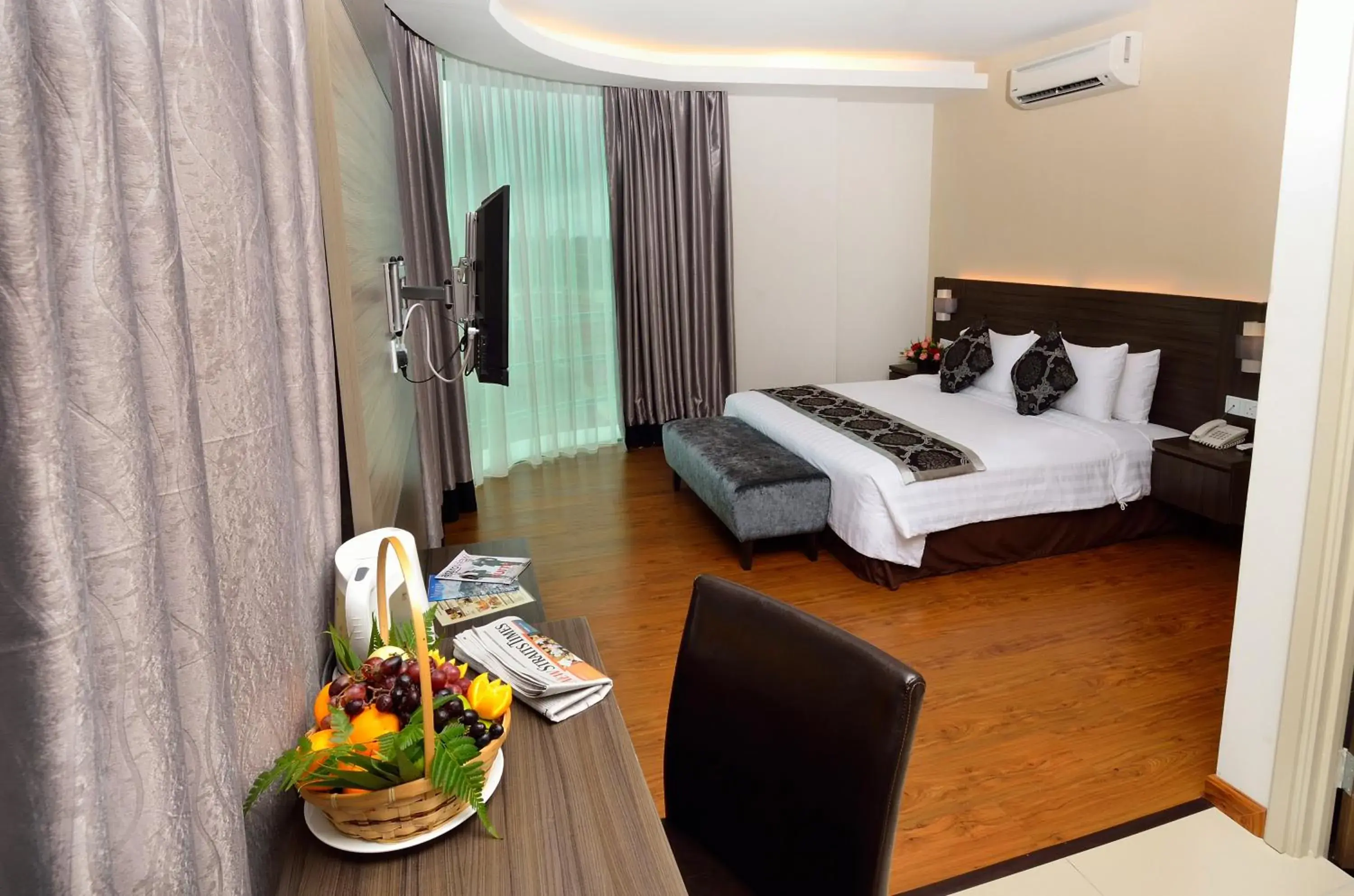 Studio (2 Adults) in Holiday Villa Hotel & Suites Kota Bharu Studio (2 Adults) in Holiday Villa Hotel & Suites Kota Bharu