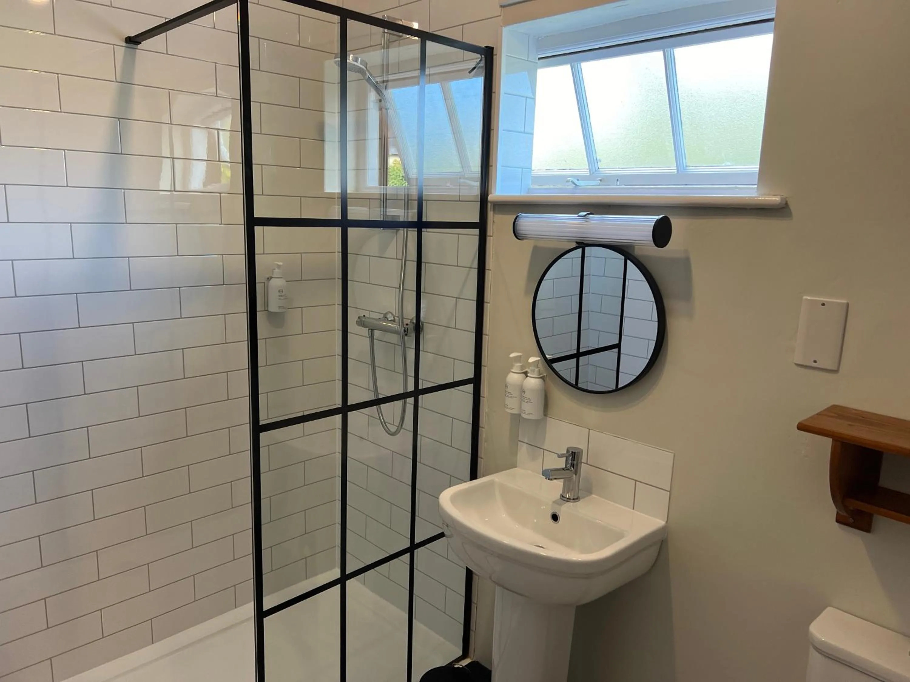 Bathroom in The Kings Arms Temple Sowerby