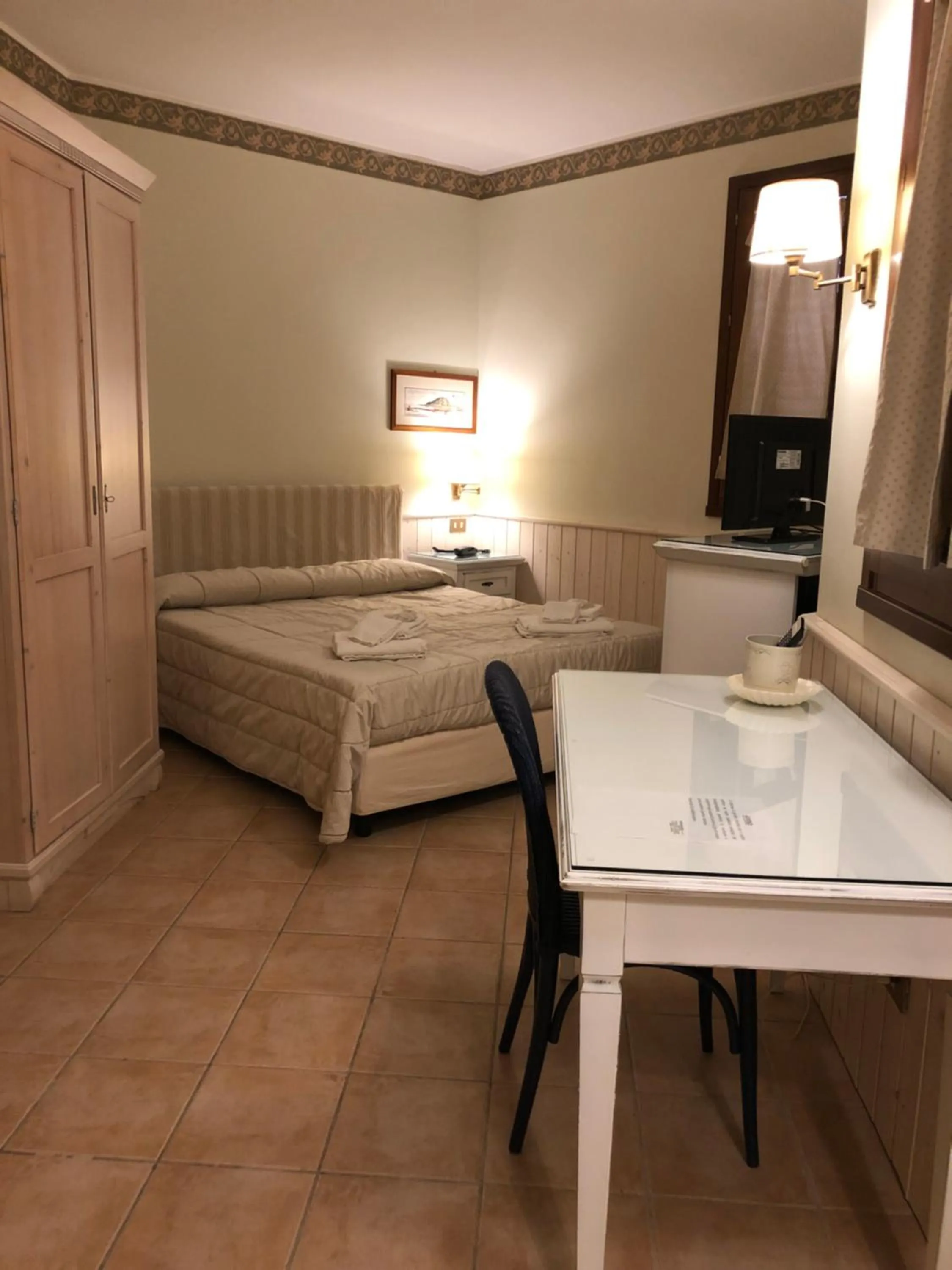 Photo of the whole room, Bed in Krimar Hotel