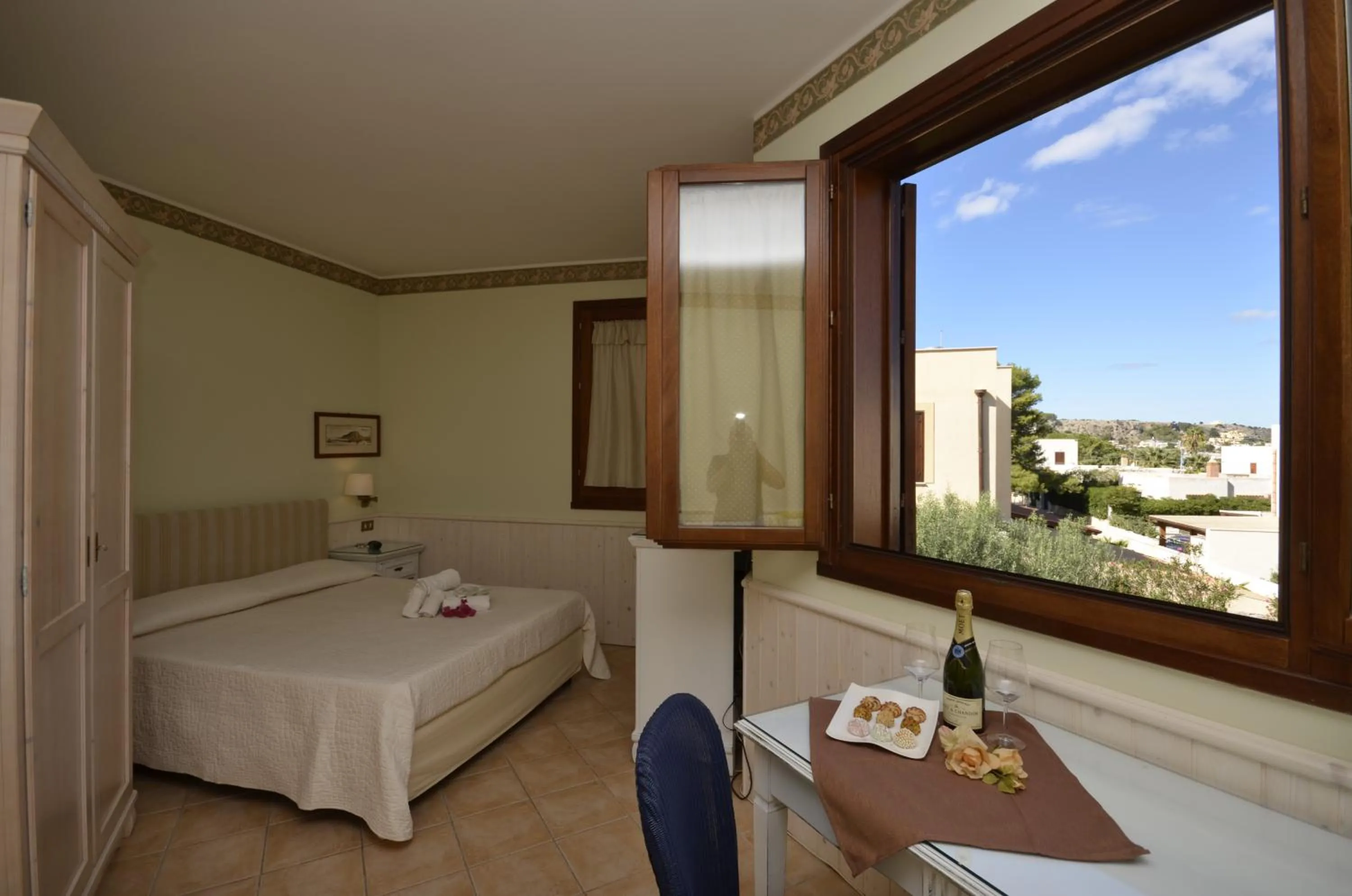 Photo of the whole room, Bed in Krimar Hotel