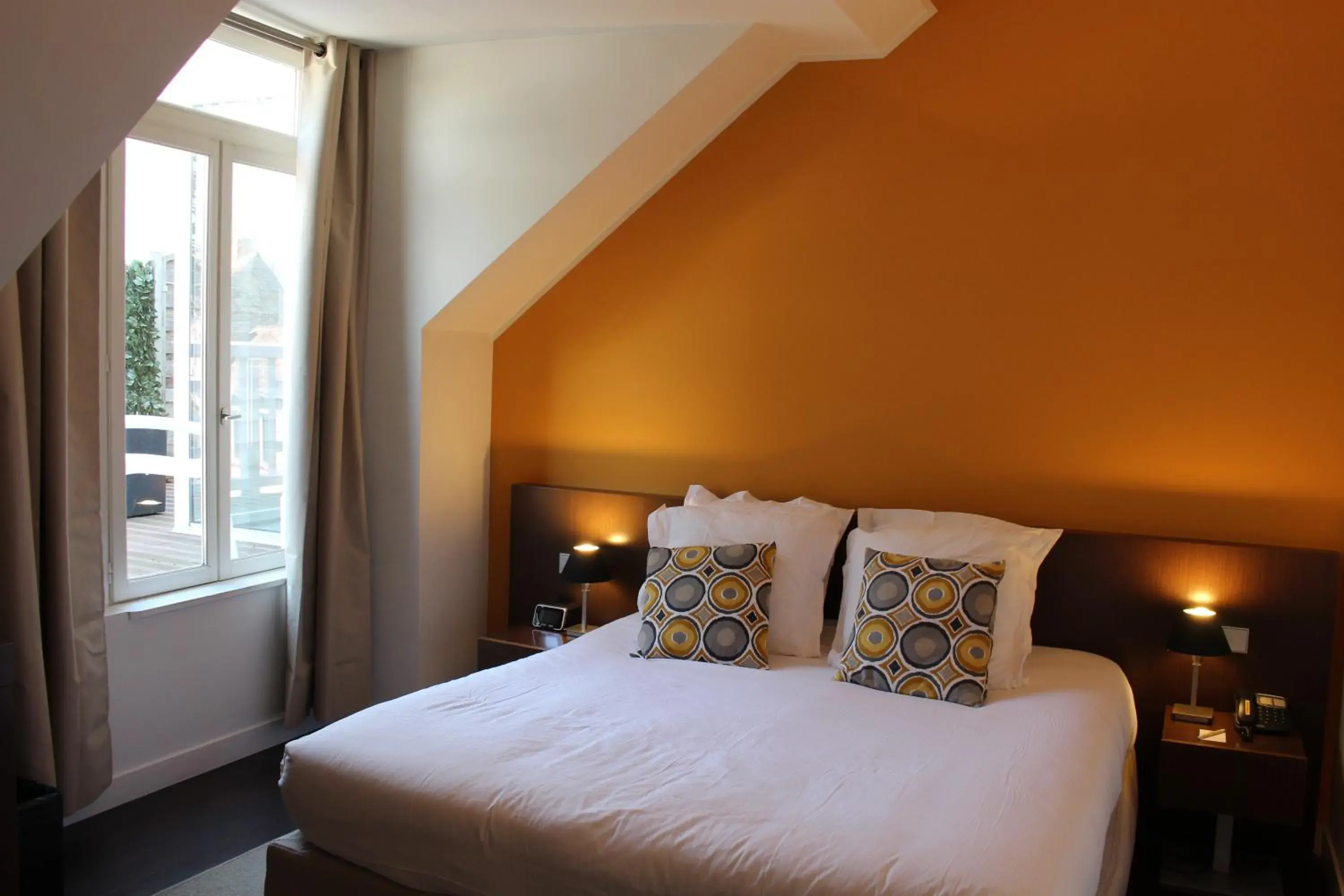 Standard Double Room in Les Pleiades Hôtel-Spa-Restaurant Standard Double Room in Les Pleiades Hôtel-Spa-Restaurant