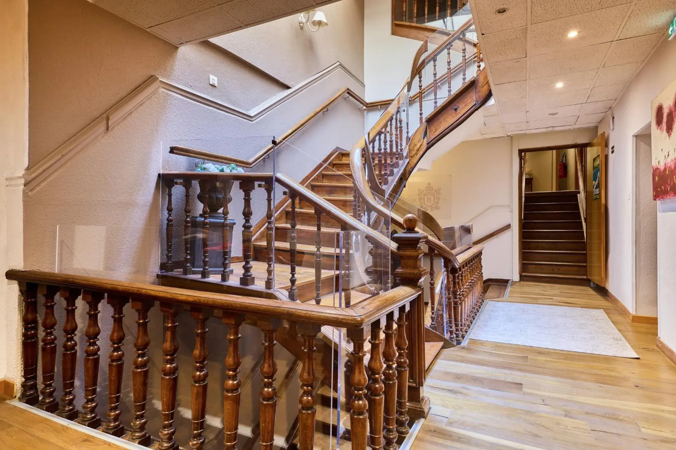 Property building in The Originals Boutique, Hôtel de la Balance, Montbéliard Property building in The Originals Boutique, Hôtel de la Balance, Montbéliard