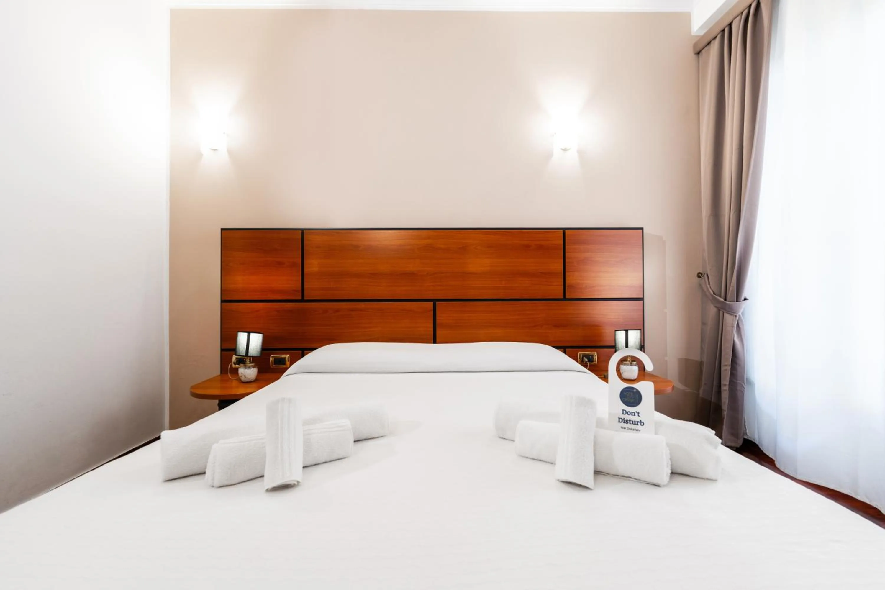 Bed in Hotel City Center