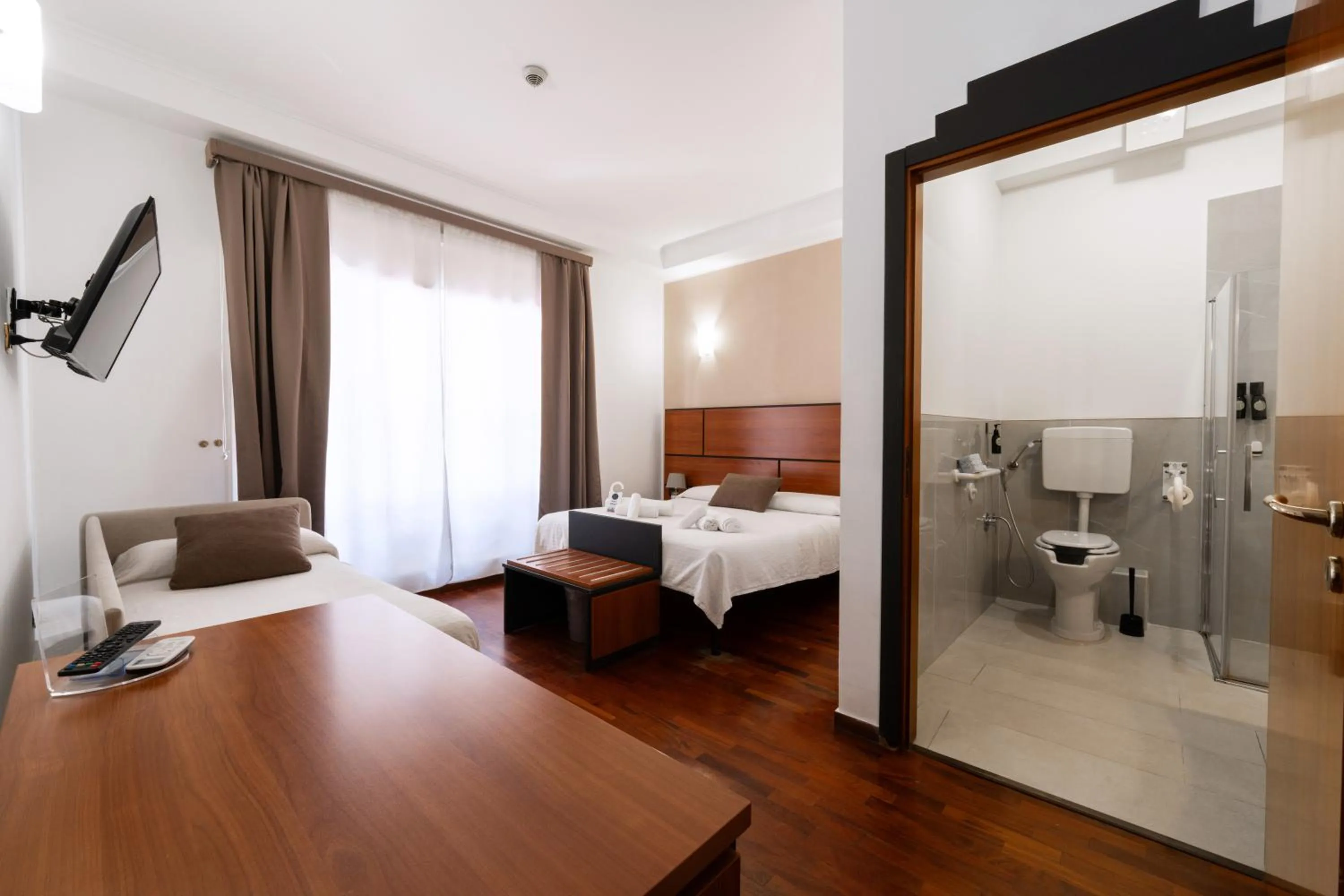 Bedroom, Bed in Hotel City Center