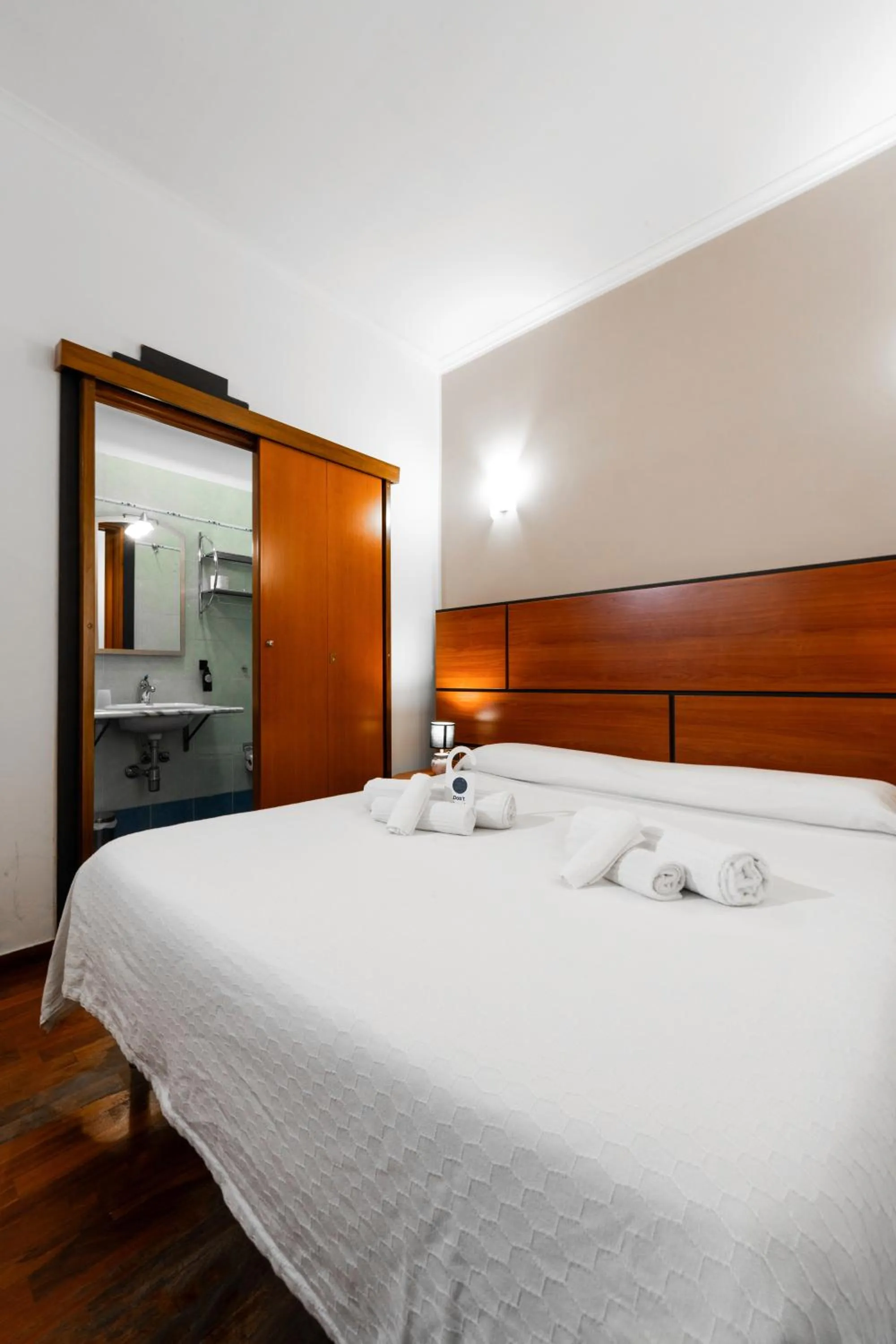 Bed in Hotel City Center