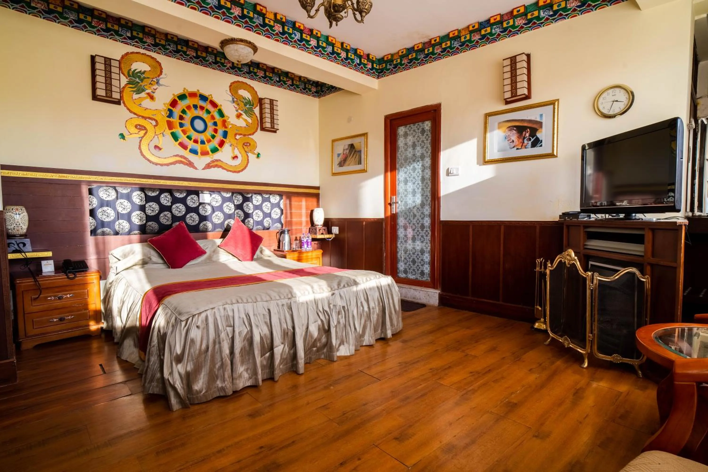 Photo of the whole room, Bed in Little Tibet Resort Mall Road