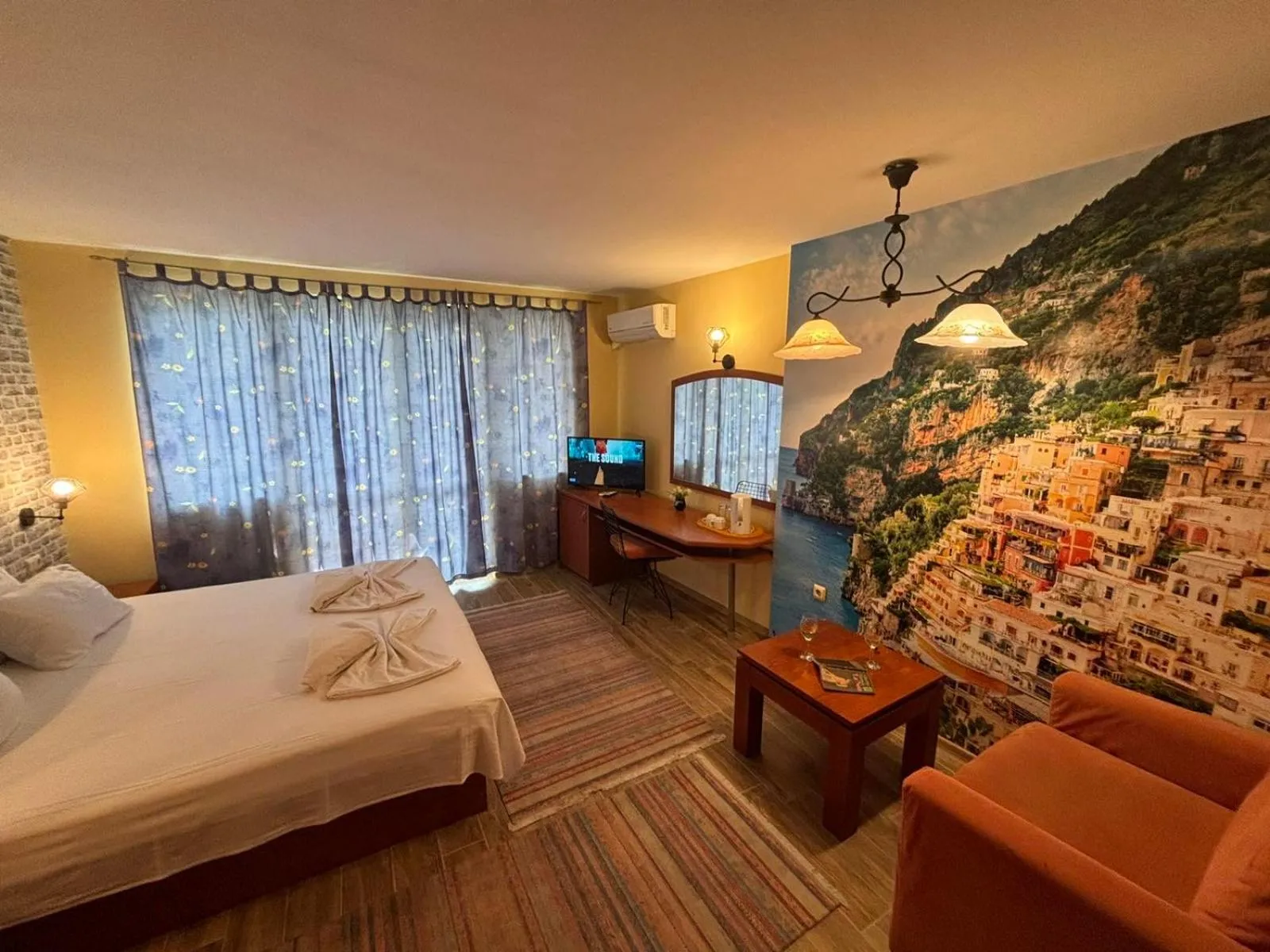 Bed in Family Hotel Vaso
