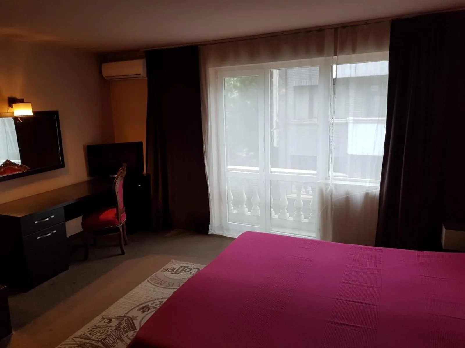 Bed in Family Hotel Vaso