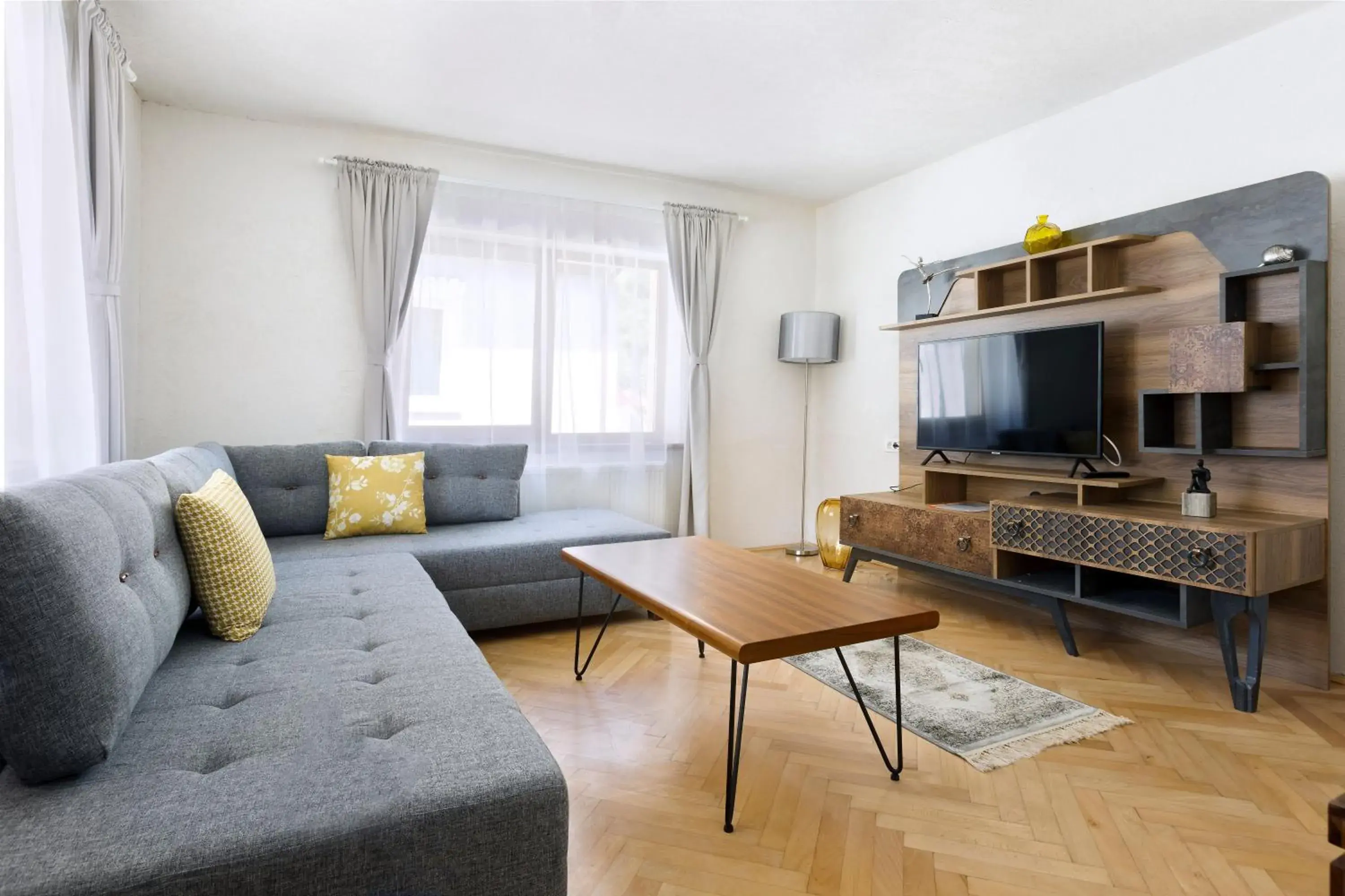 AKI GRAY Apartment AKI GRAY Apartment