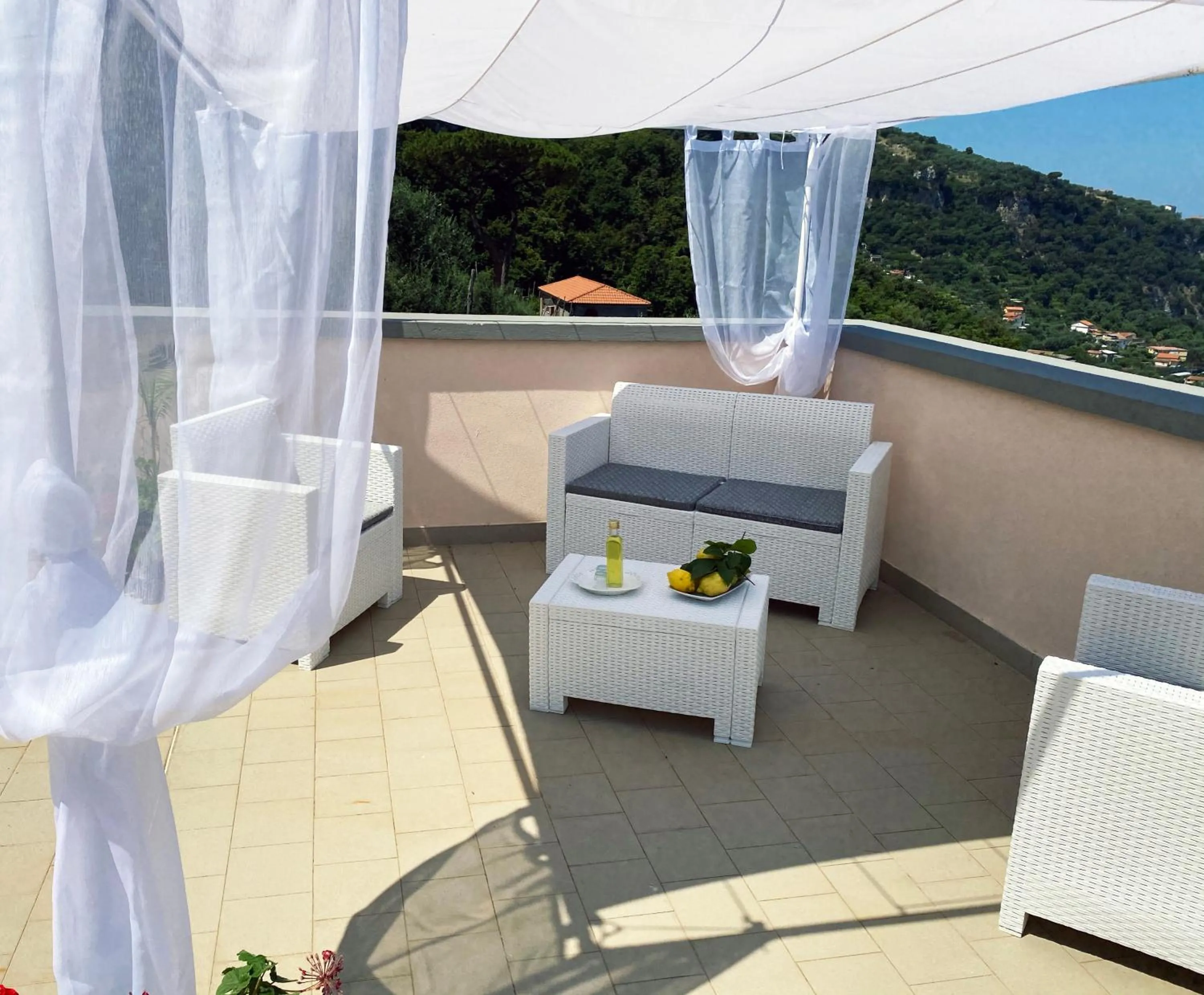 Balcony/Terrace in ACHILLE HOME B&B SORRENTO