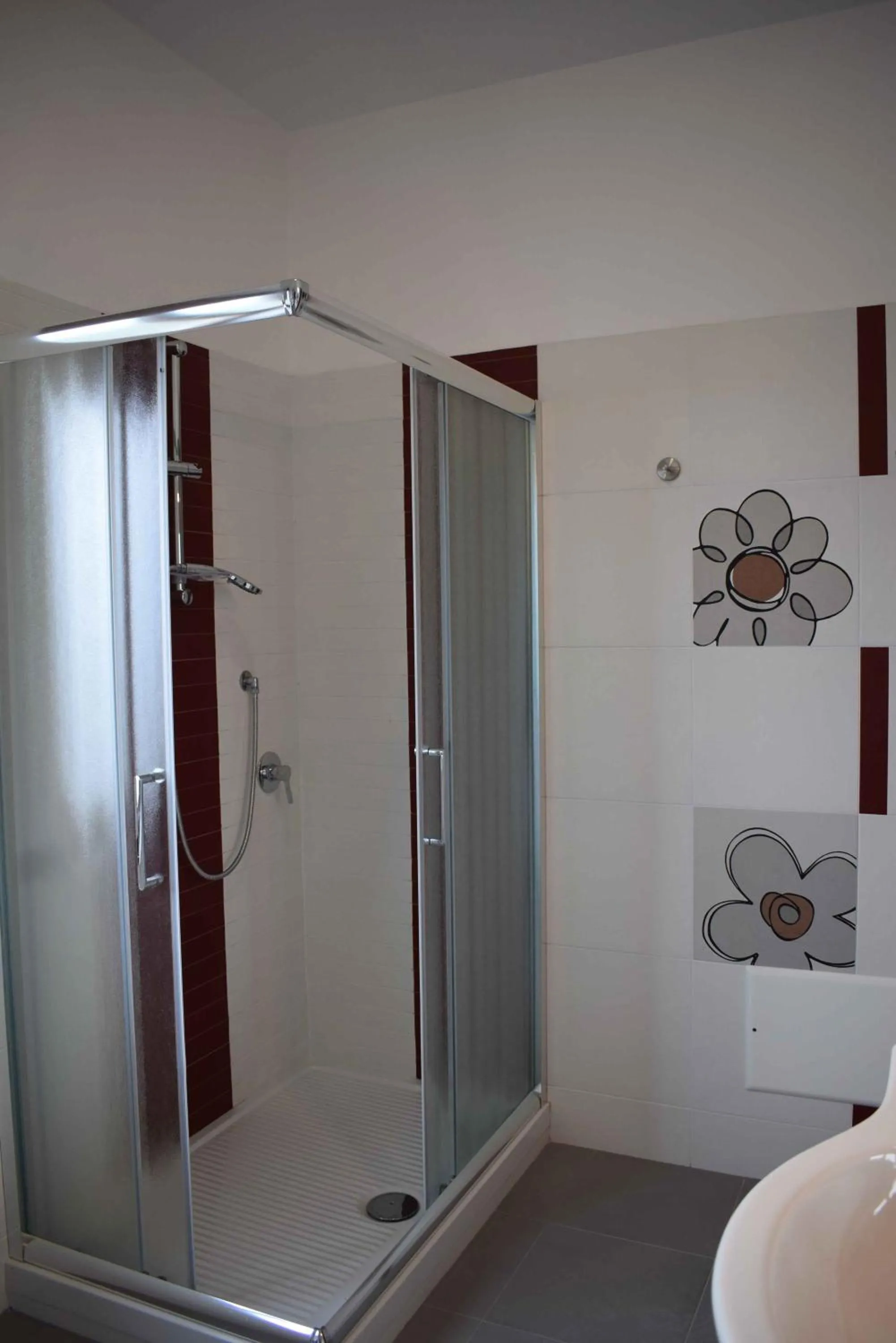 Shower in ACHILLE HOME B&B SORRENTO