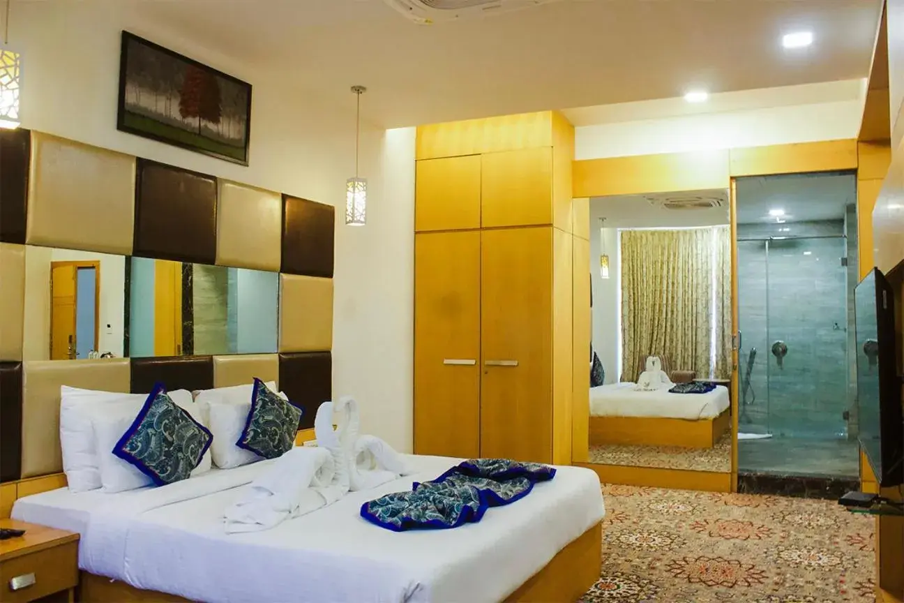 Suite in Mystical Valley View Resort and Spa, Udaipur Suite in Mystical Valley View Resort and Spa, Udaipur