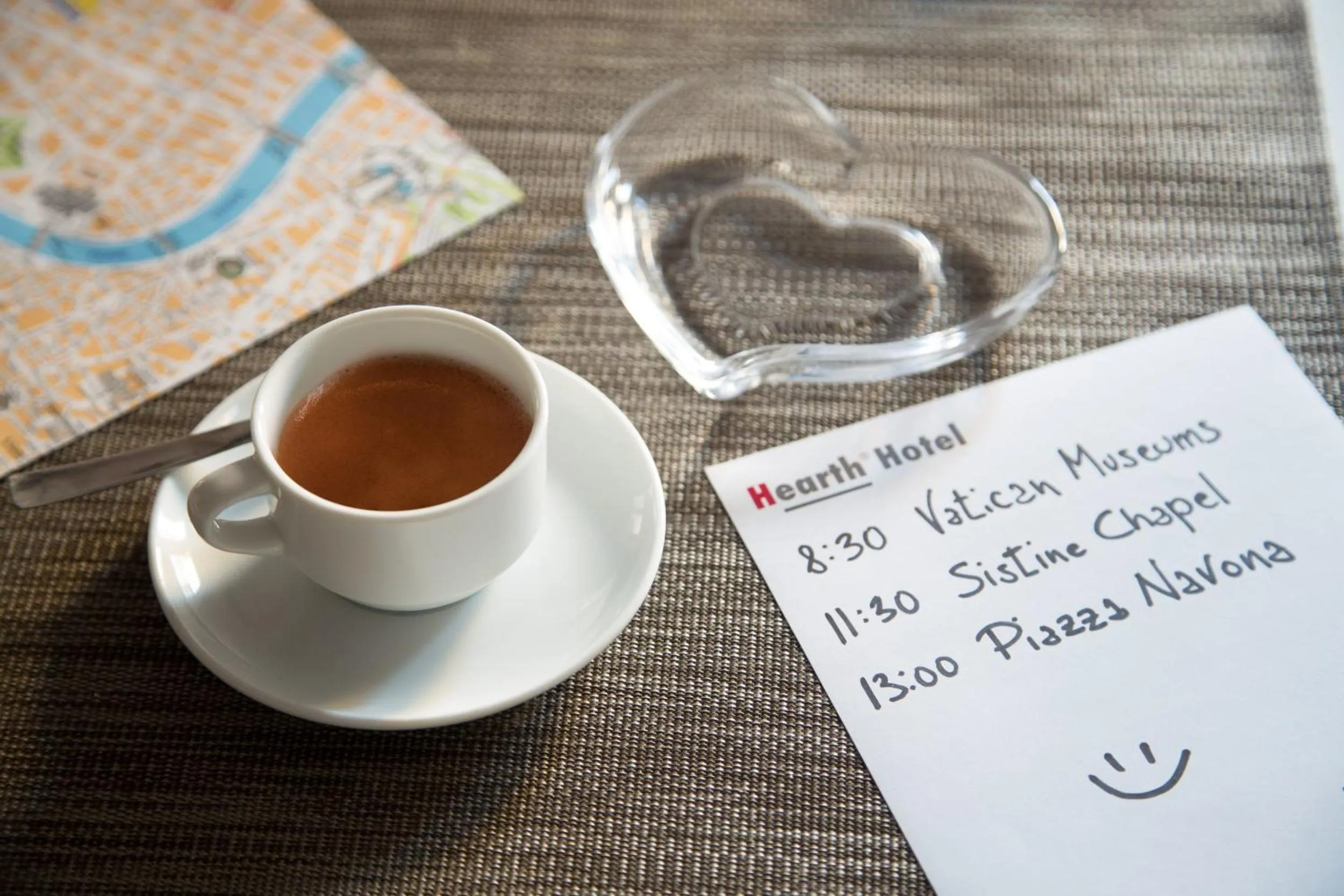 Restaurant/places to eat in Hearth Hotel