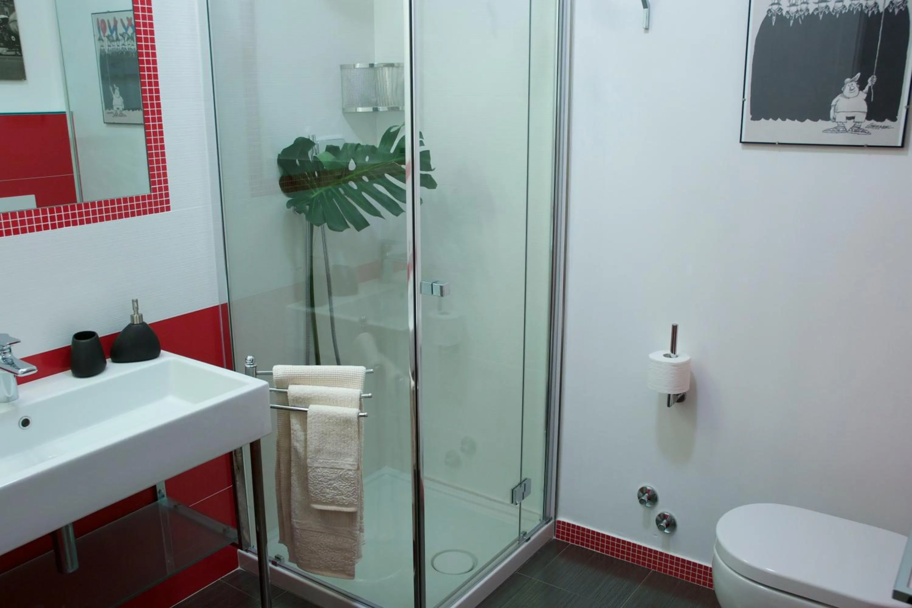 Shower in Domus Petrae - Ripatransone