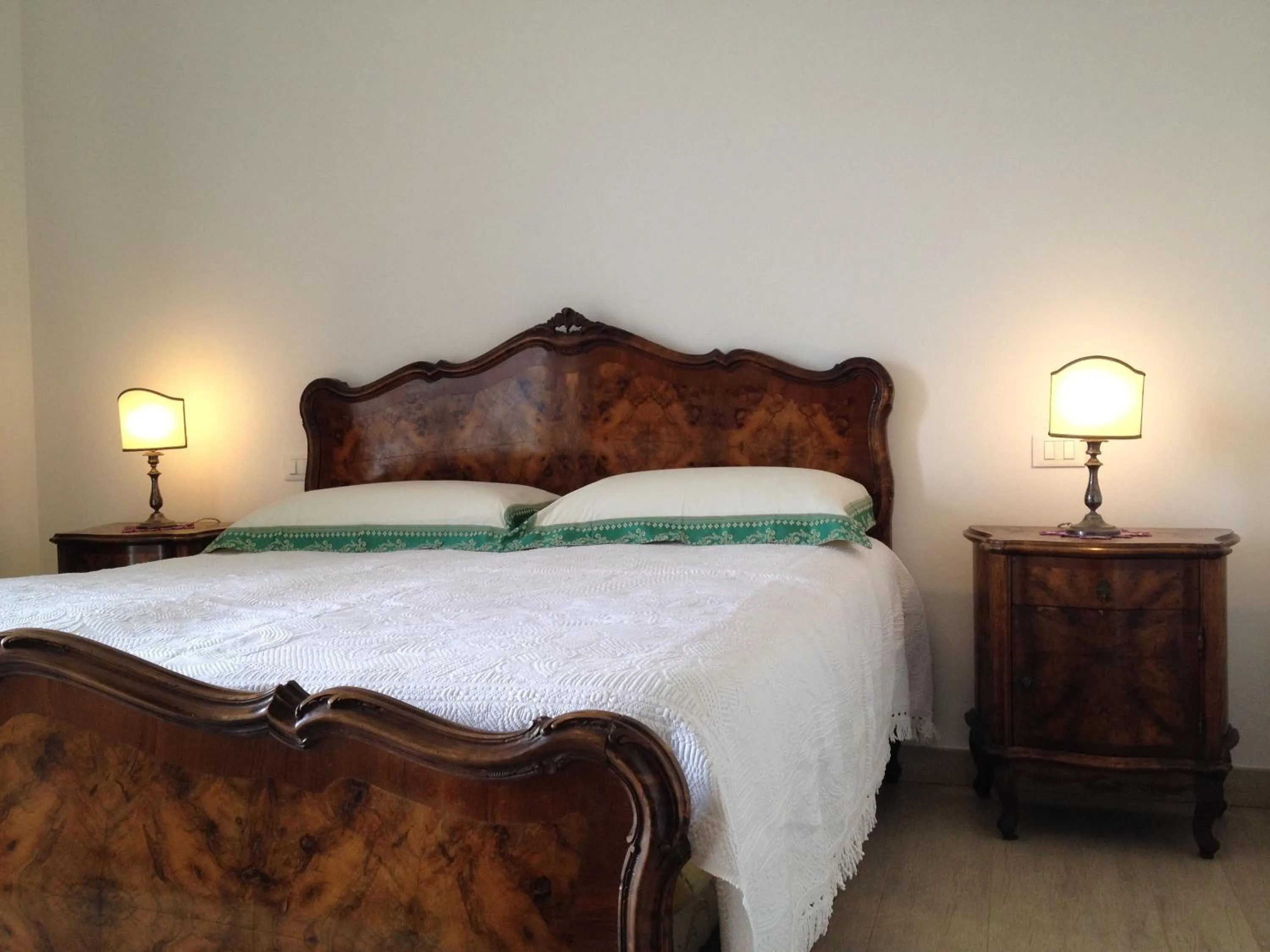 Photo of the whole room, Bed in Domus Petrae - Ripatransone