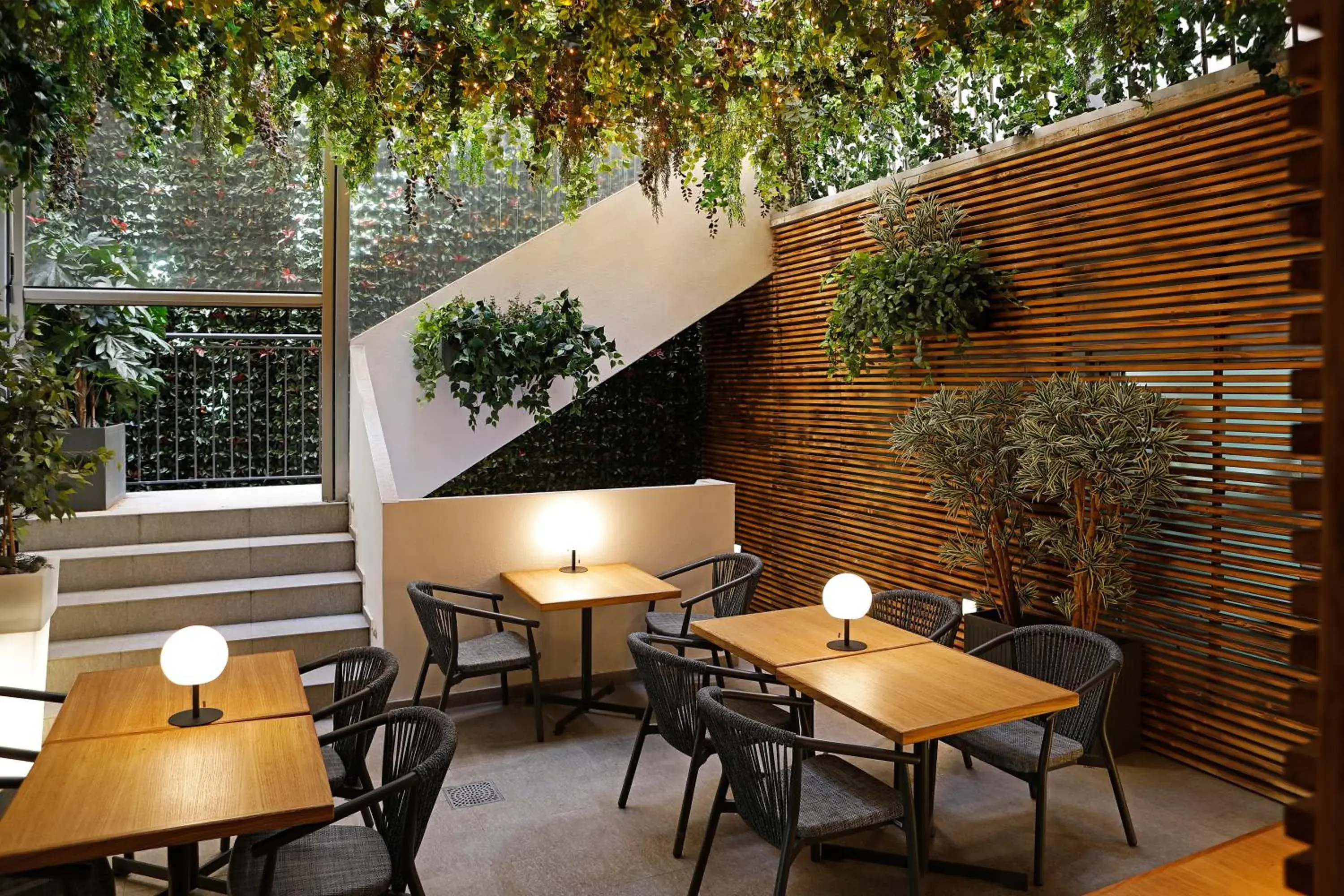 Restaurant/places to eat in Rome Times Hotel Restaurant/places to eat in Rome Times Hotel