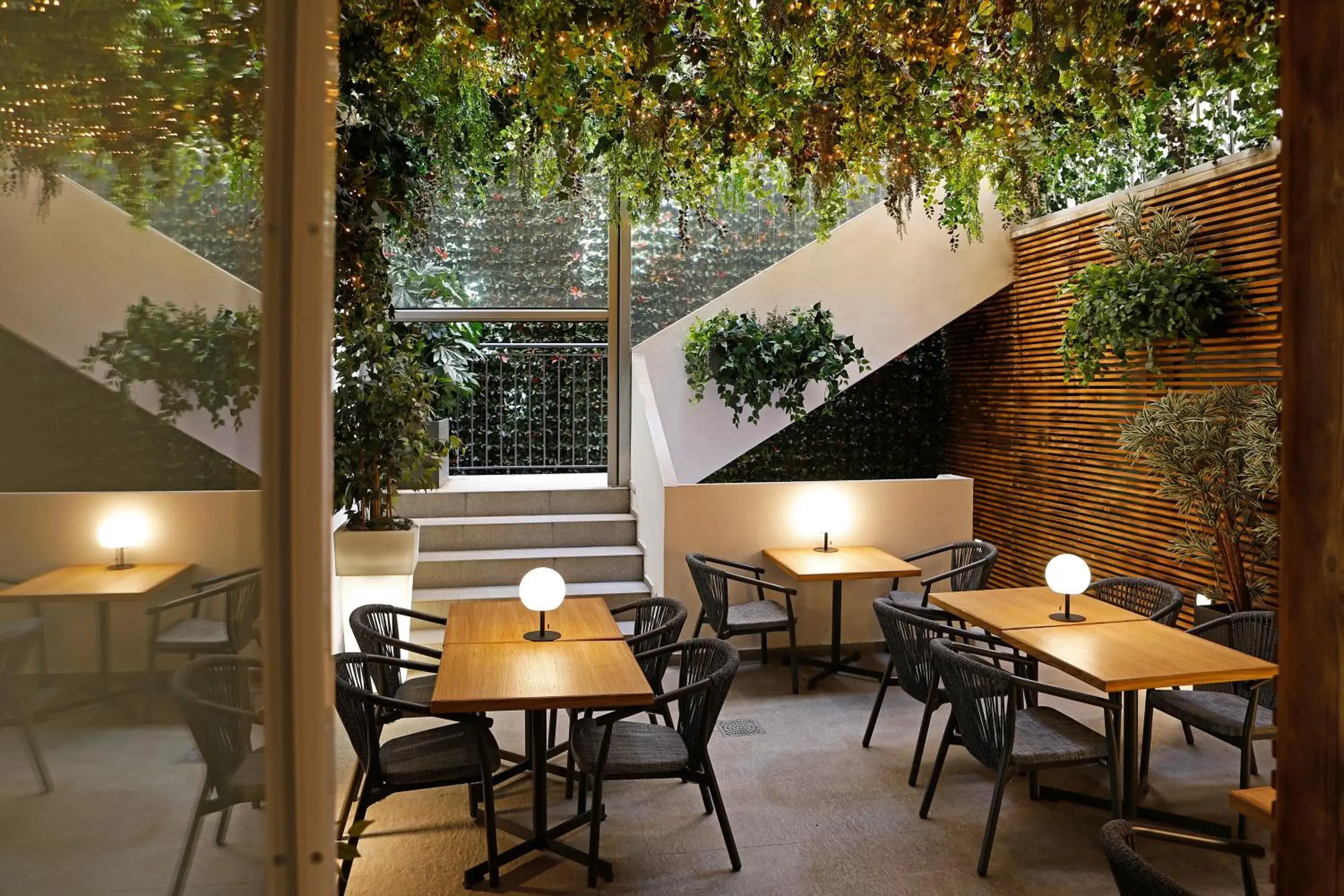 Restaurant/places to eat in Rome Times Hotel Restaurant/places to eat in Rome Times Hotel