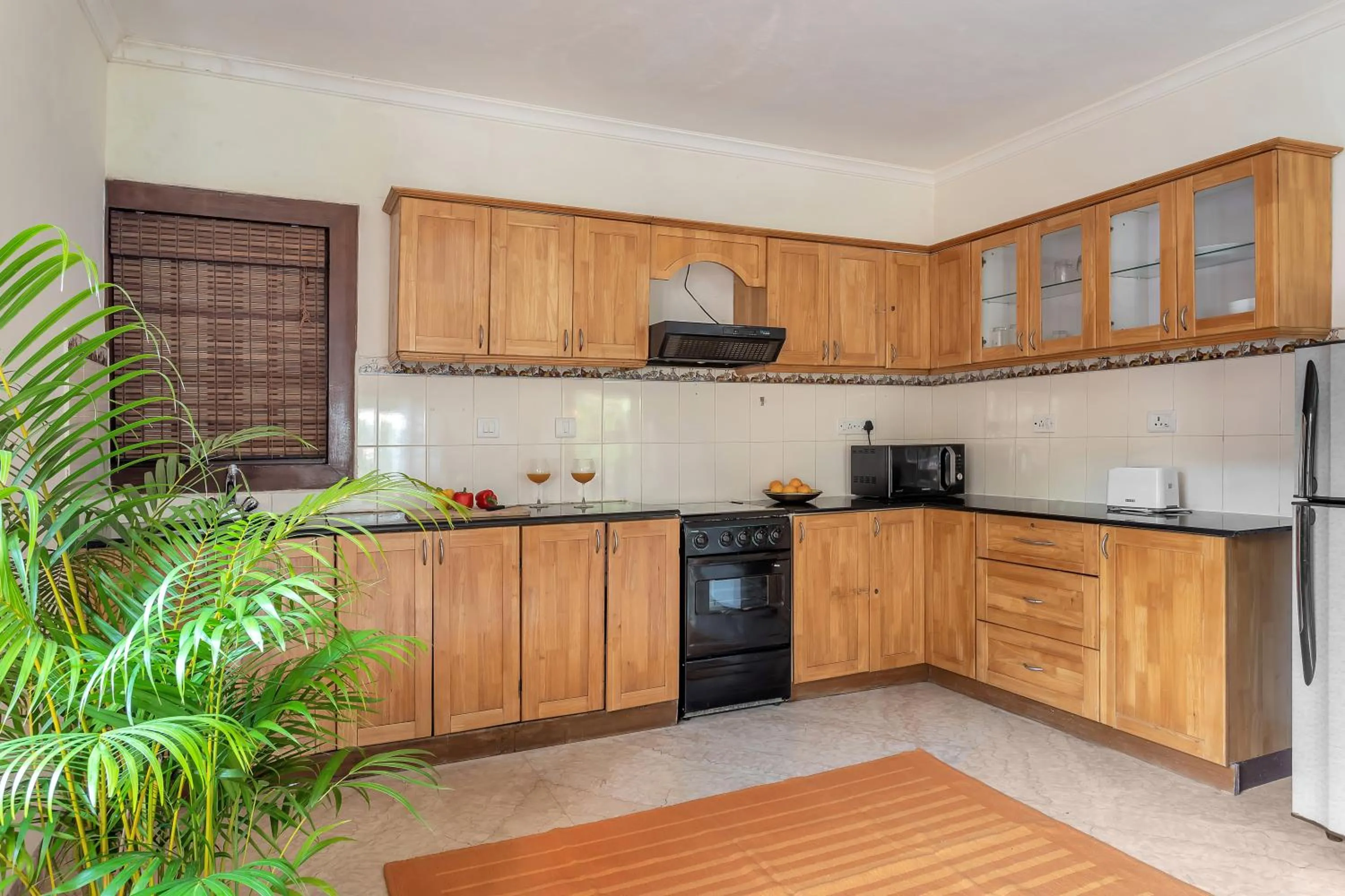 Kitchen or kitchenette in Aguada Anchorage - The Villa Resort, Candolim