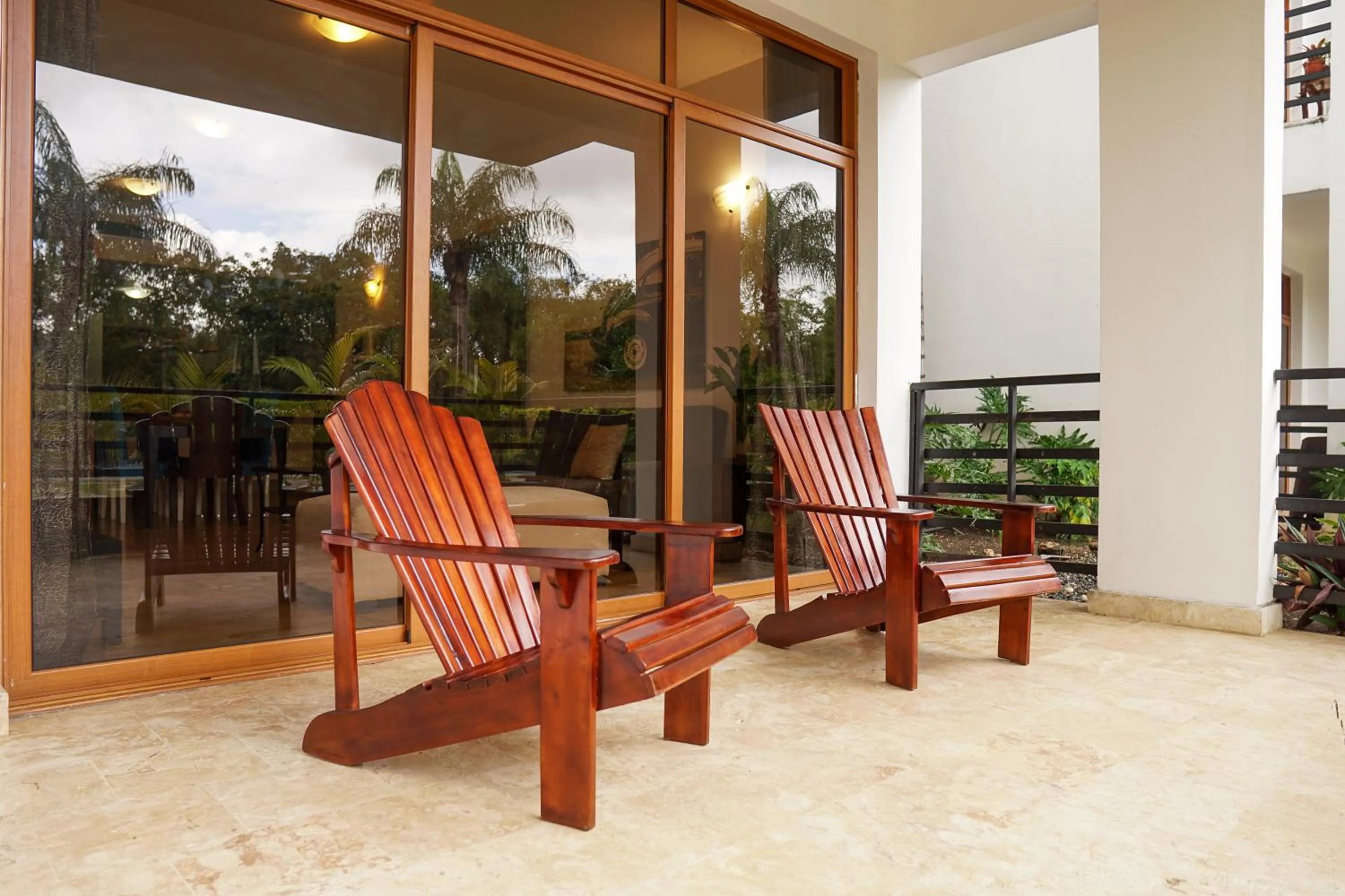 Sybaris Suites & Residences