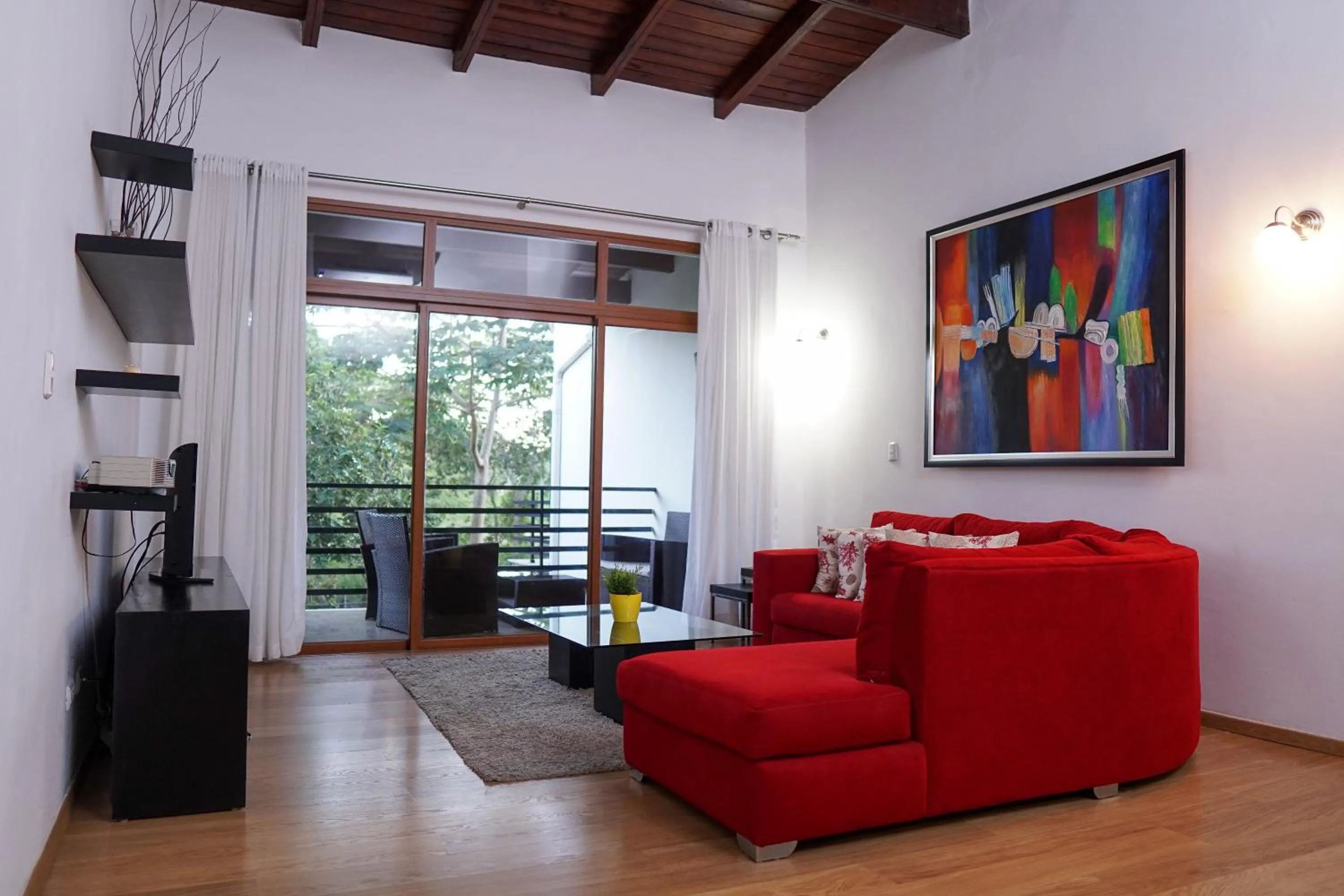 Sybaris Suites & Residences