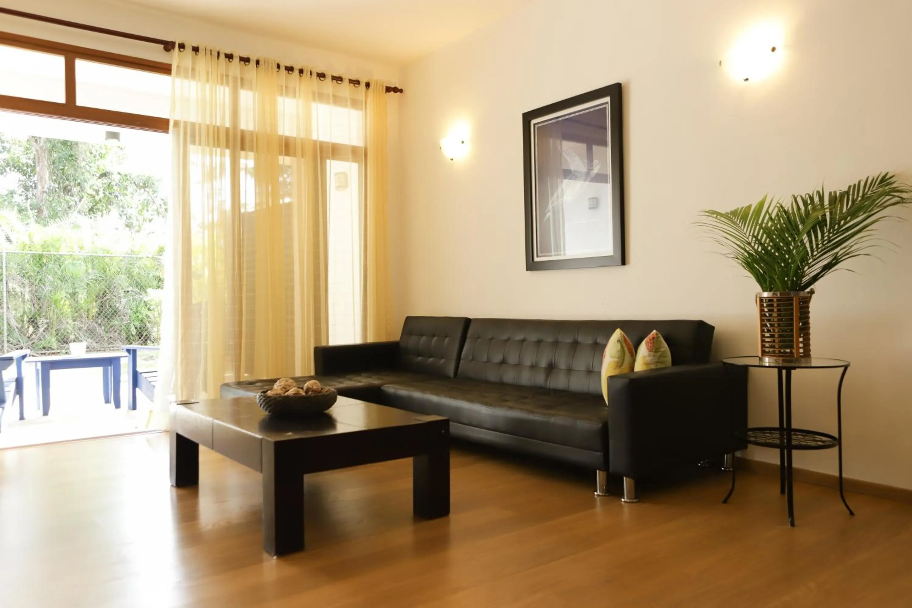 Sybaris Suites & Residences