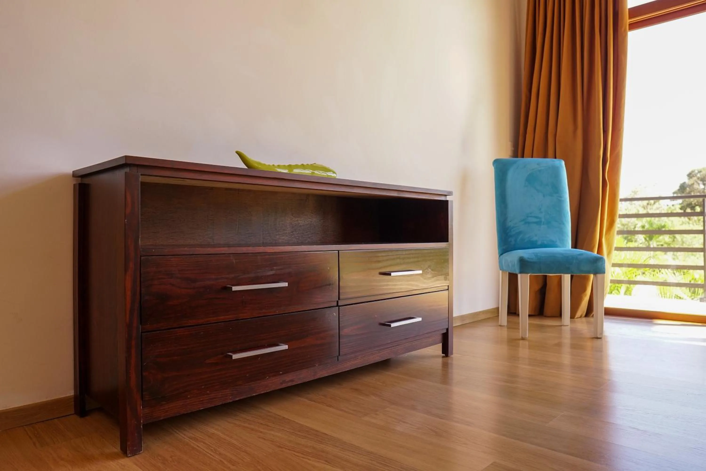 Sybaris Suites & Residences