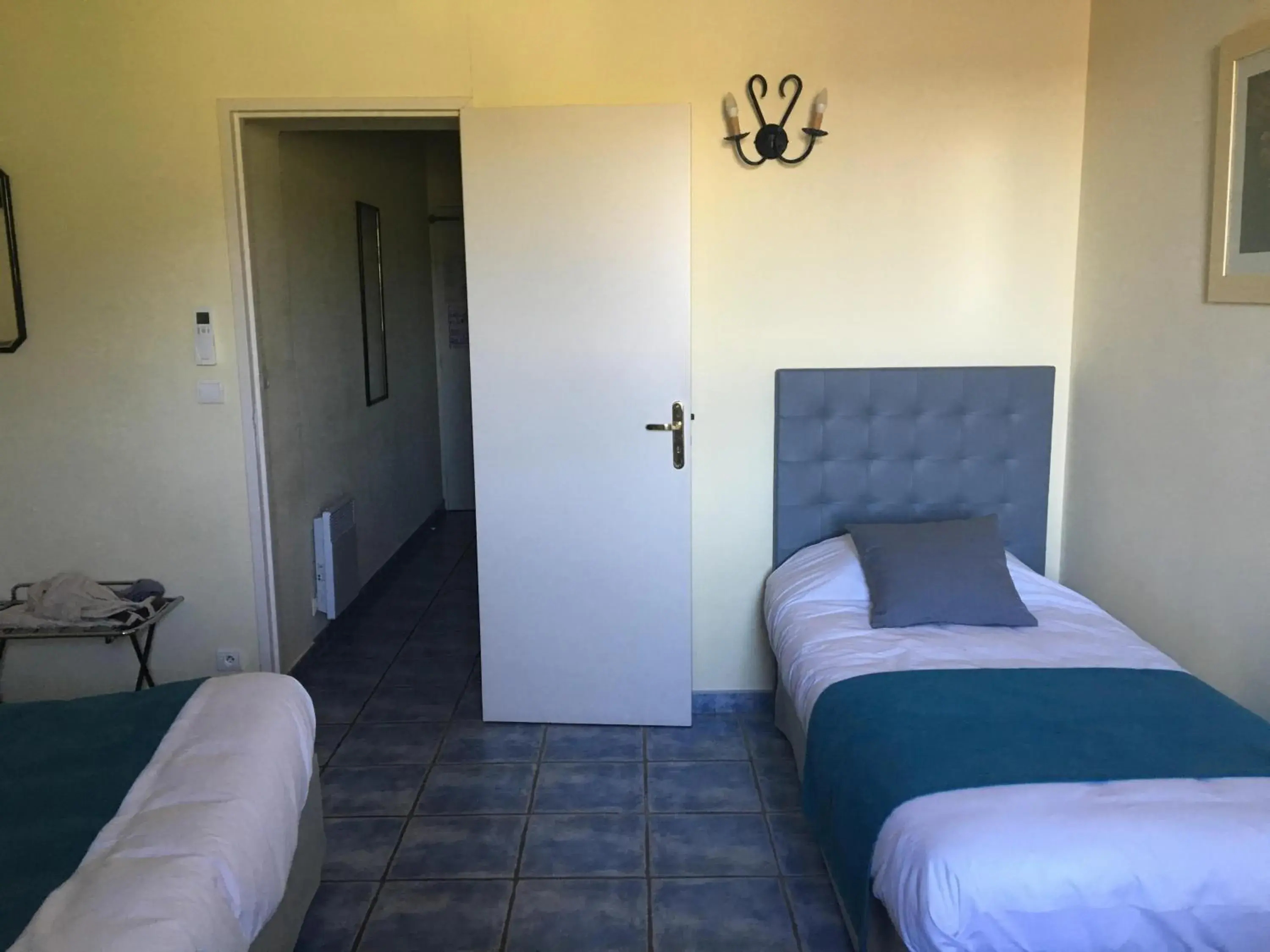 Photo of the whole room, Bed in Logis Hôtel La Bastide des Monges Photo of the whole room, Bed in Logis Hôtel La Bastide des Monges