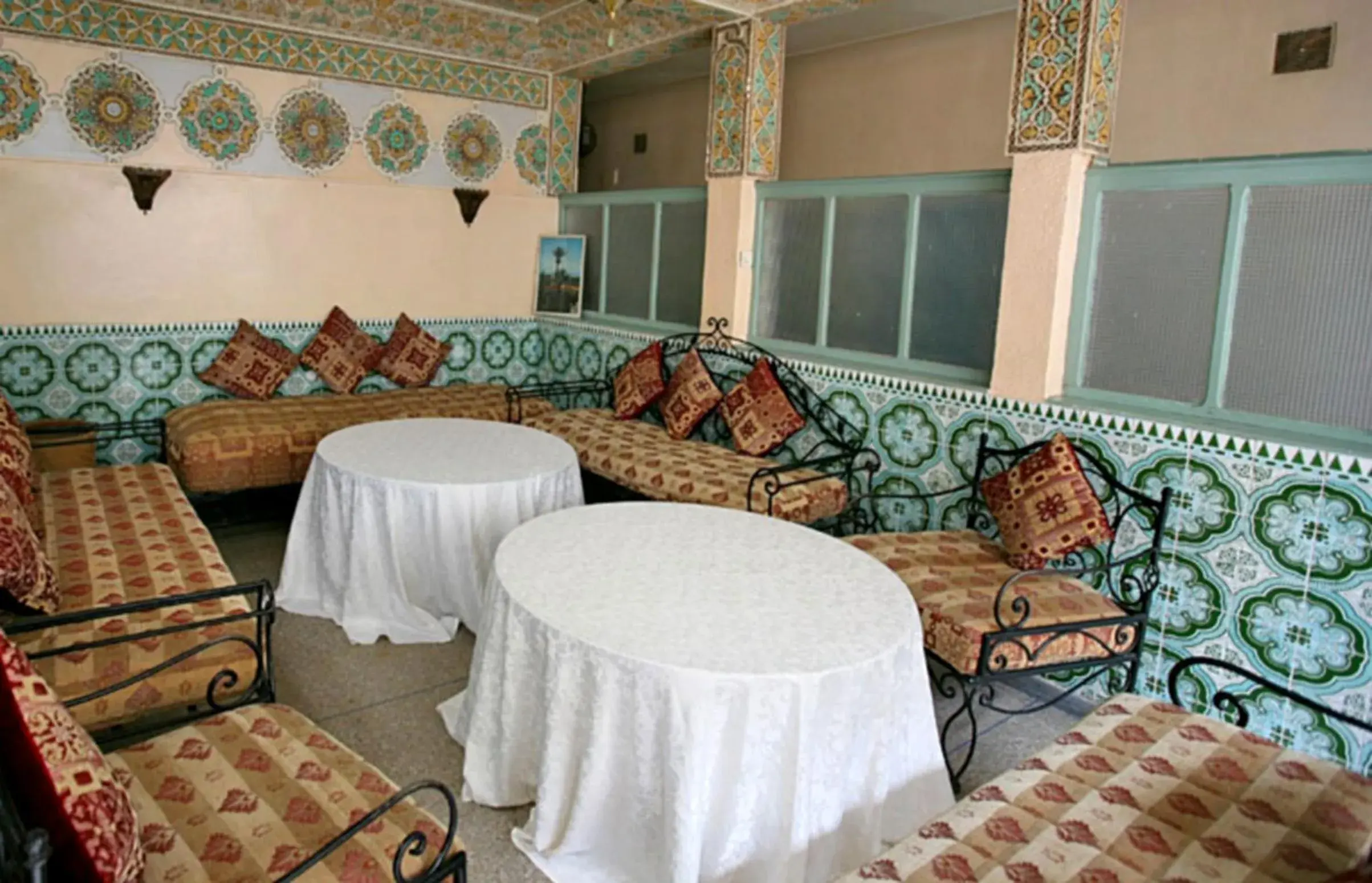 Restaurant/places to eat in Hotel Ali Restaurant/places to eat in Hotel Ali