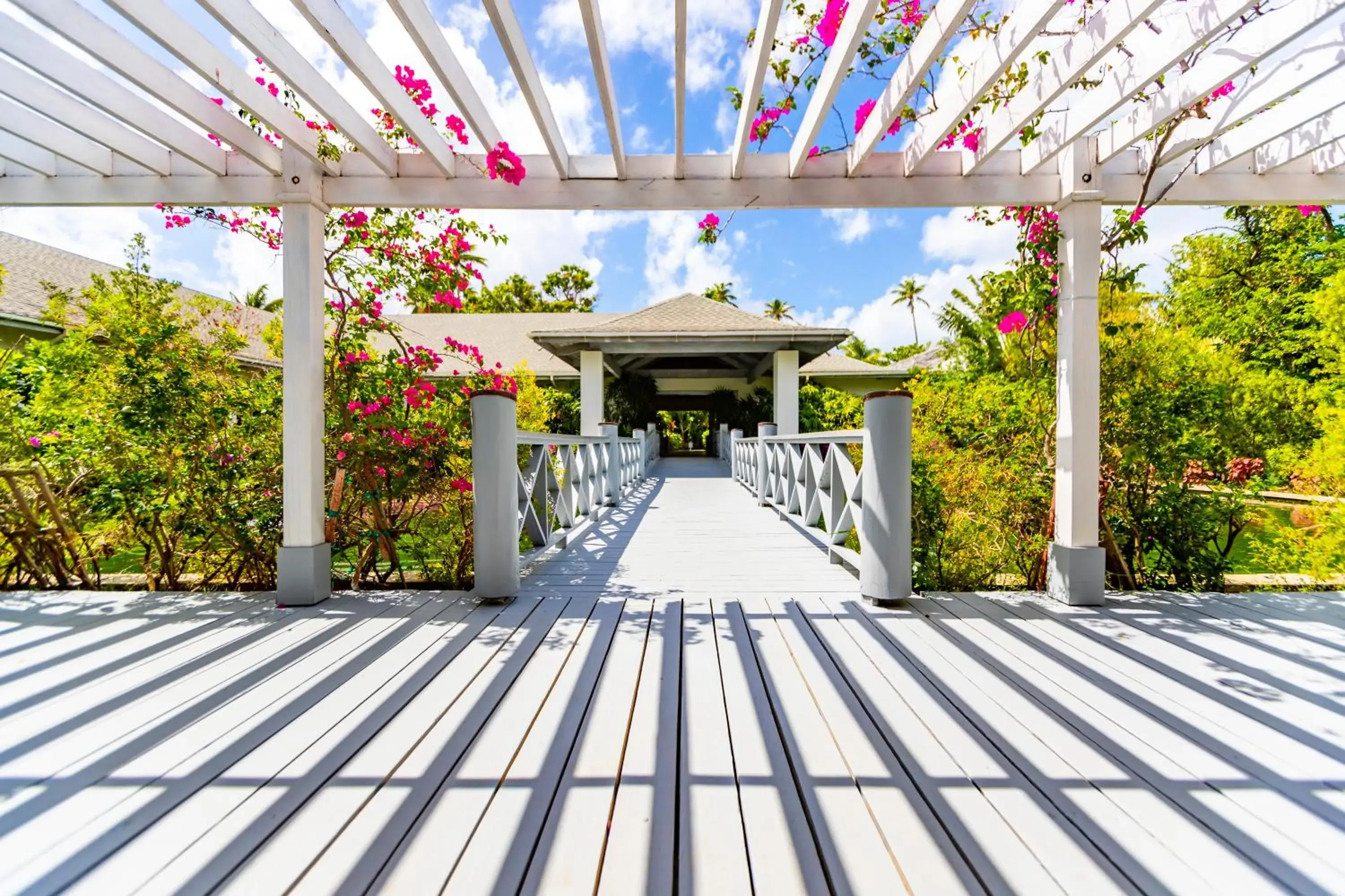 Facade/entrance in Carlisle Bay Facade/entrance in Carlisle Bay