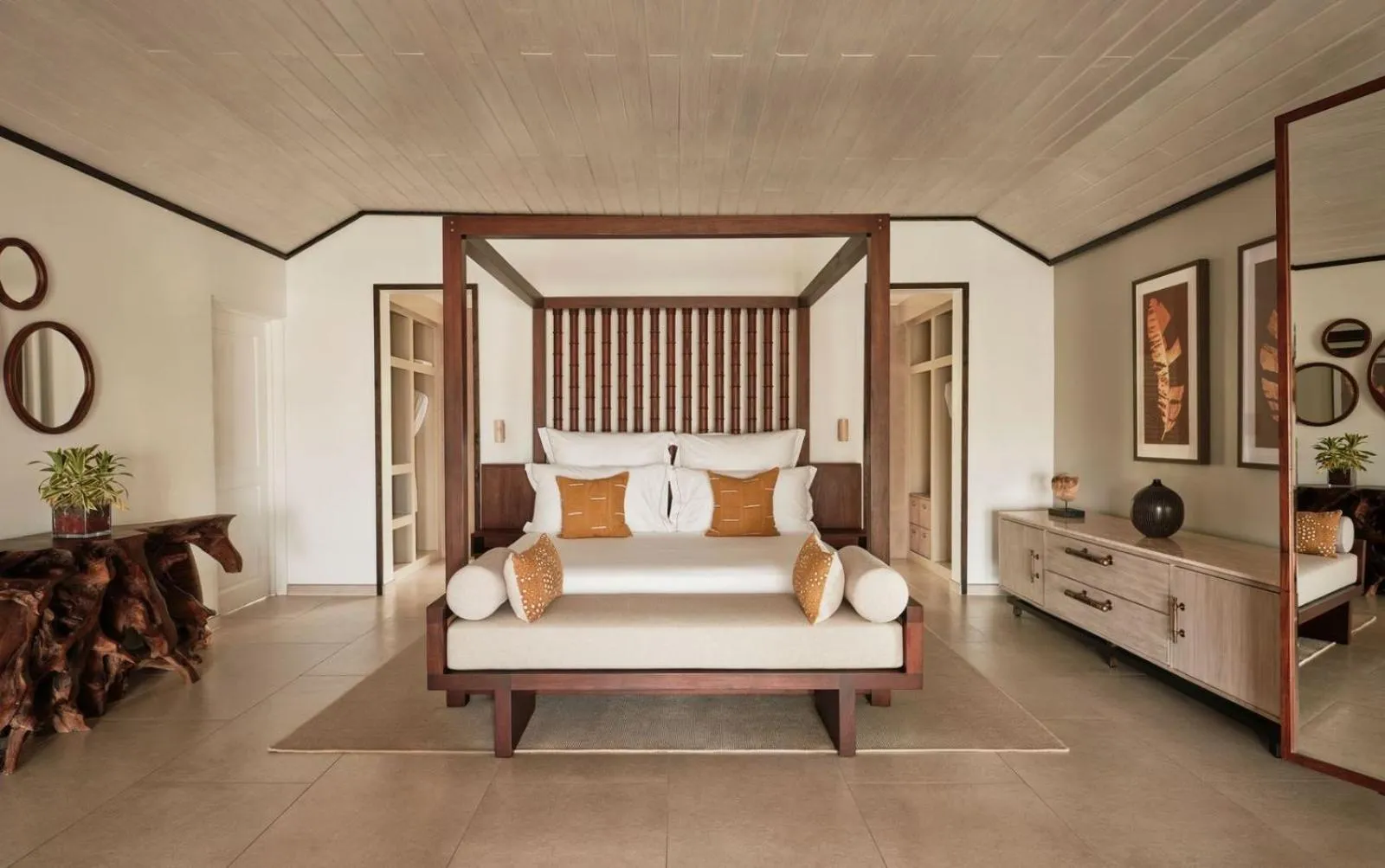 Bedroom in Carlisle Bay