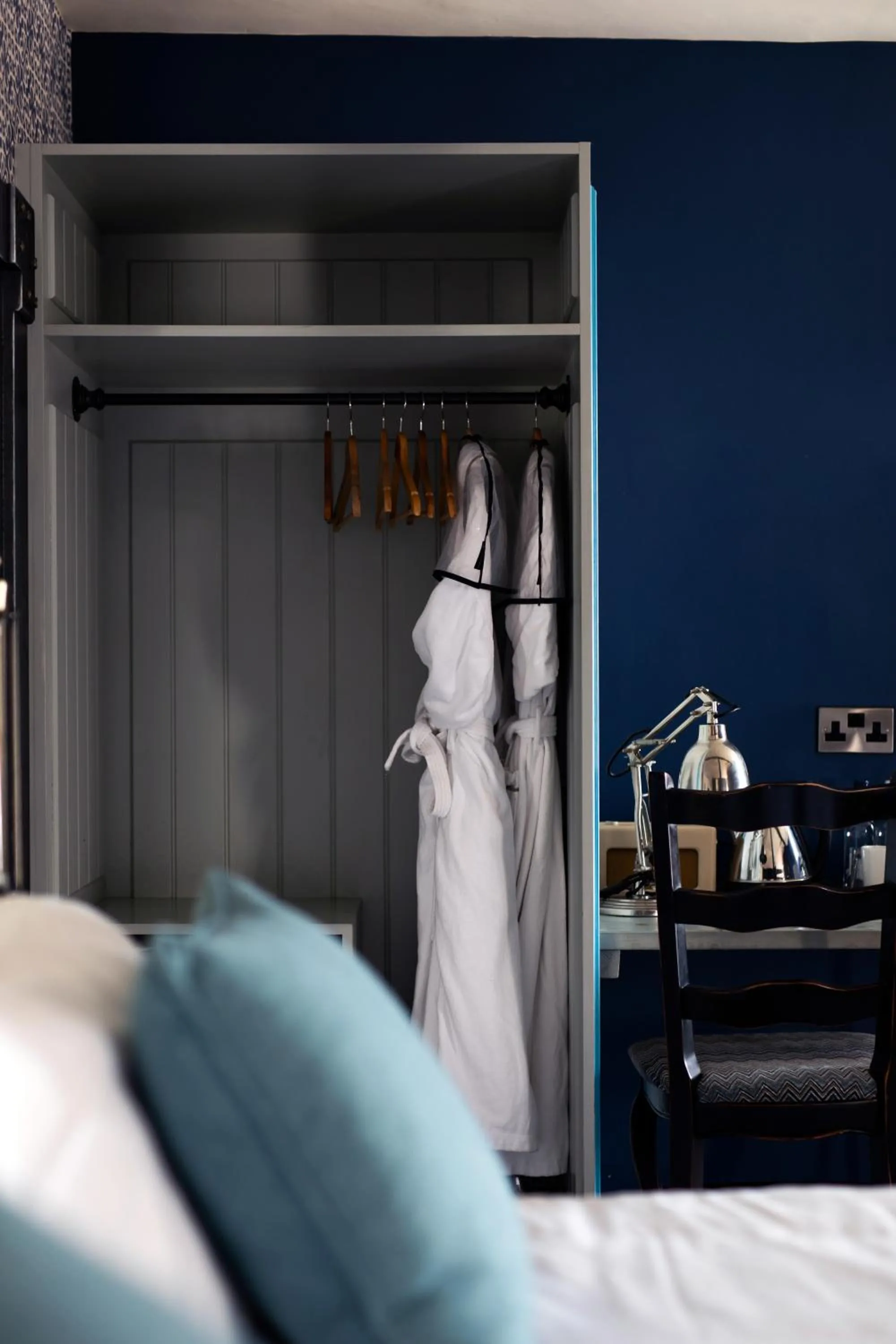 Bedroom, Bed in The White Lion