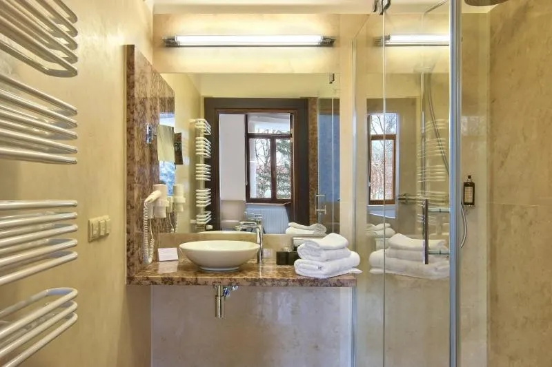 Bathroom in BoutiqueHotel Aristo