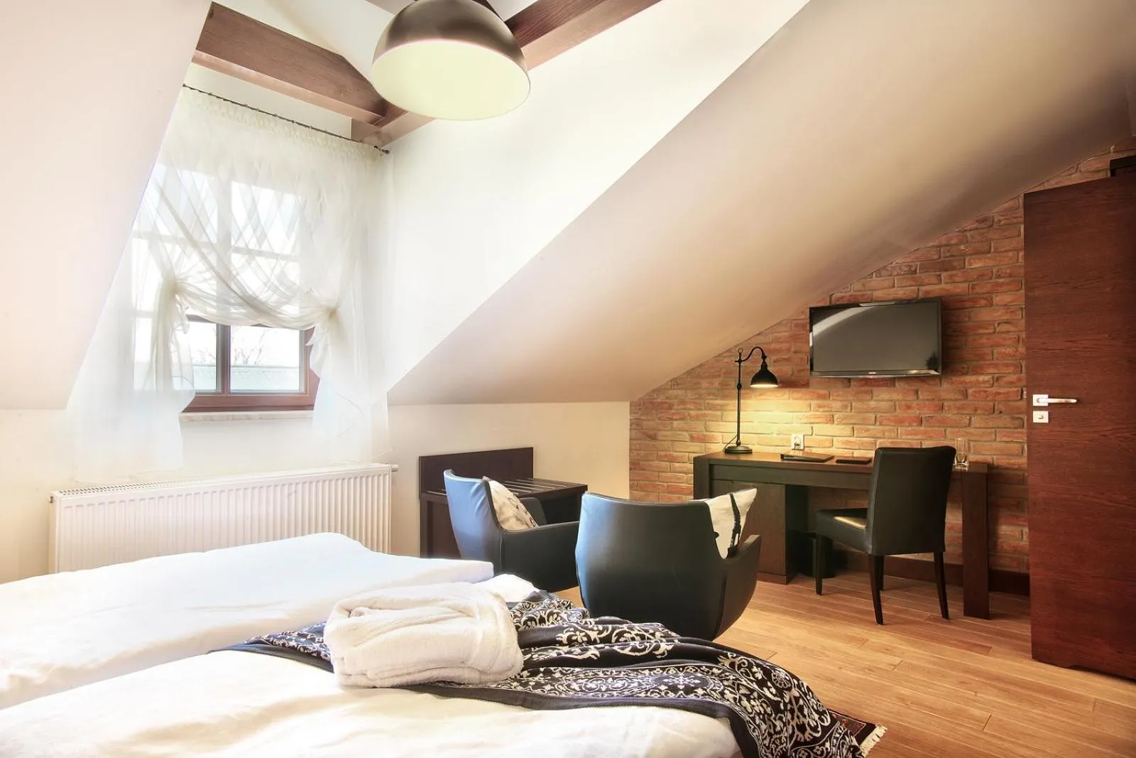 Photo of the whole room, Bed in BoutiqueHotel Aristo