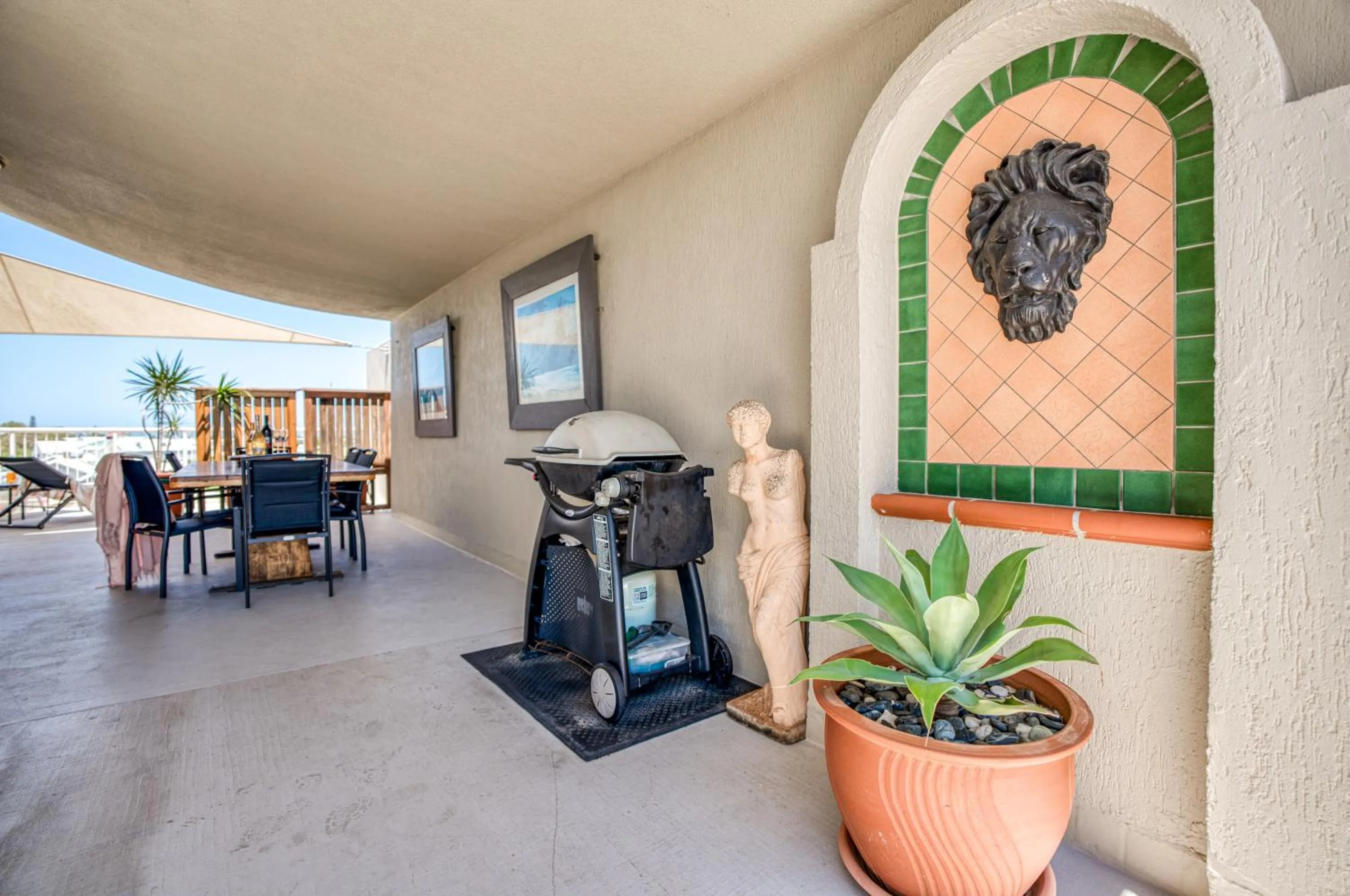 BBQ facilities in Sailport Mooloolaba Apartments