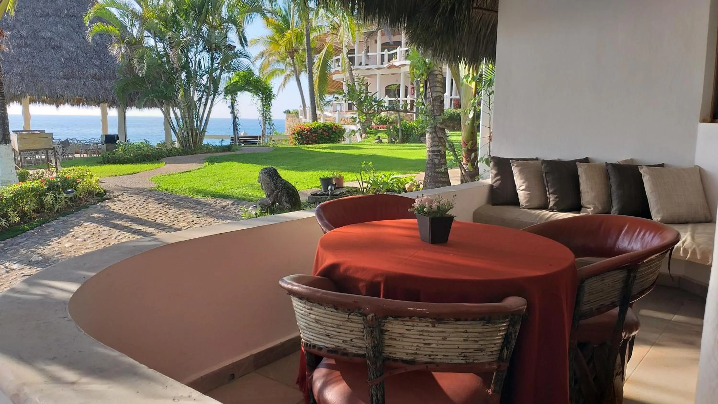 Seating area in Bungalows Lydia San Pancho