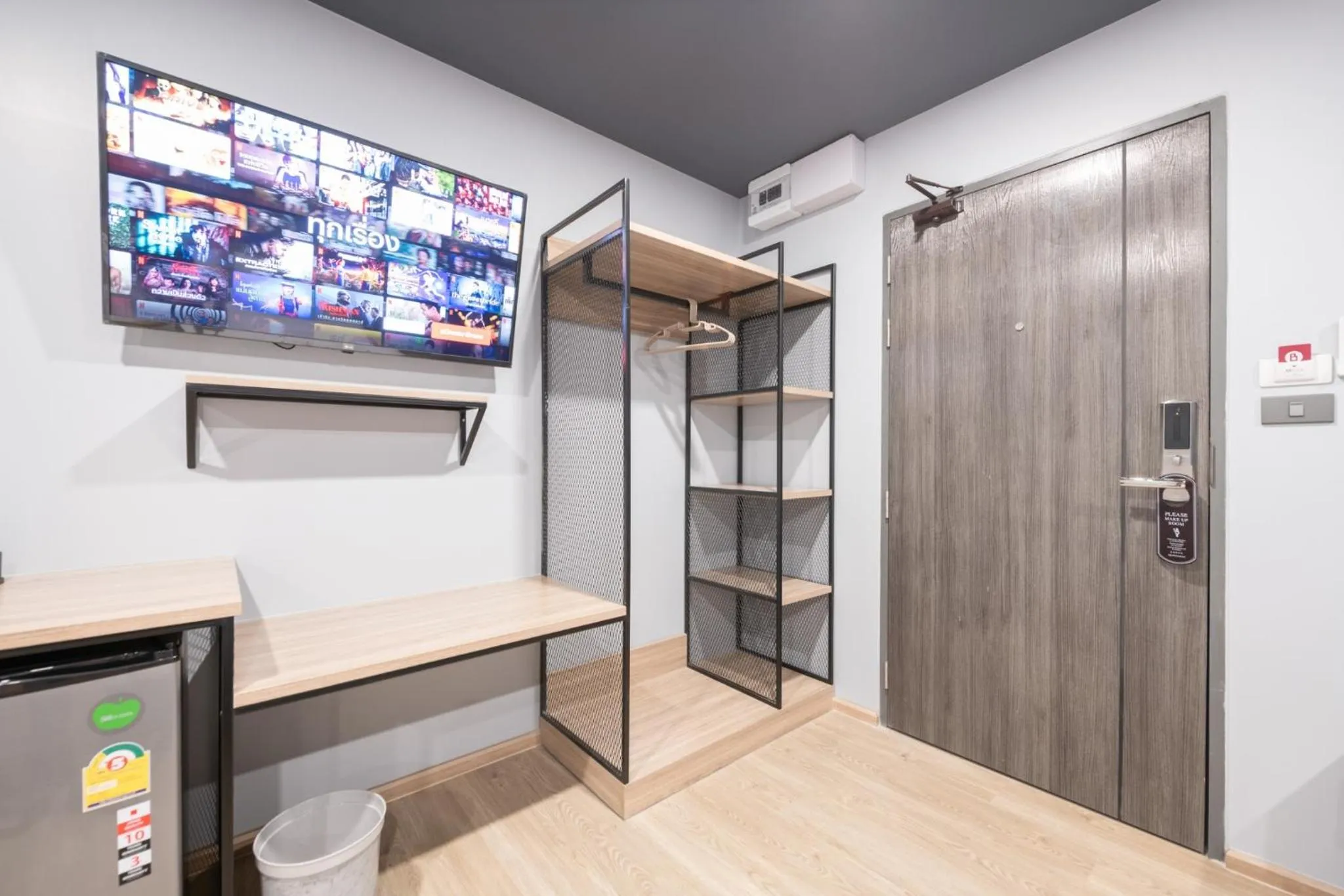 TV and multimedia in Oblique Apartment - ออฟบลิค อพาร์ทเมนท์