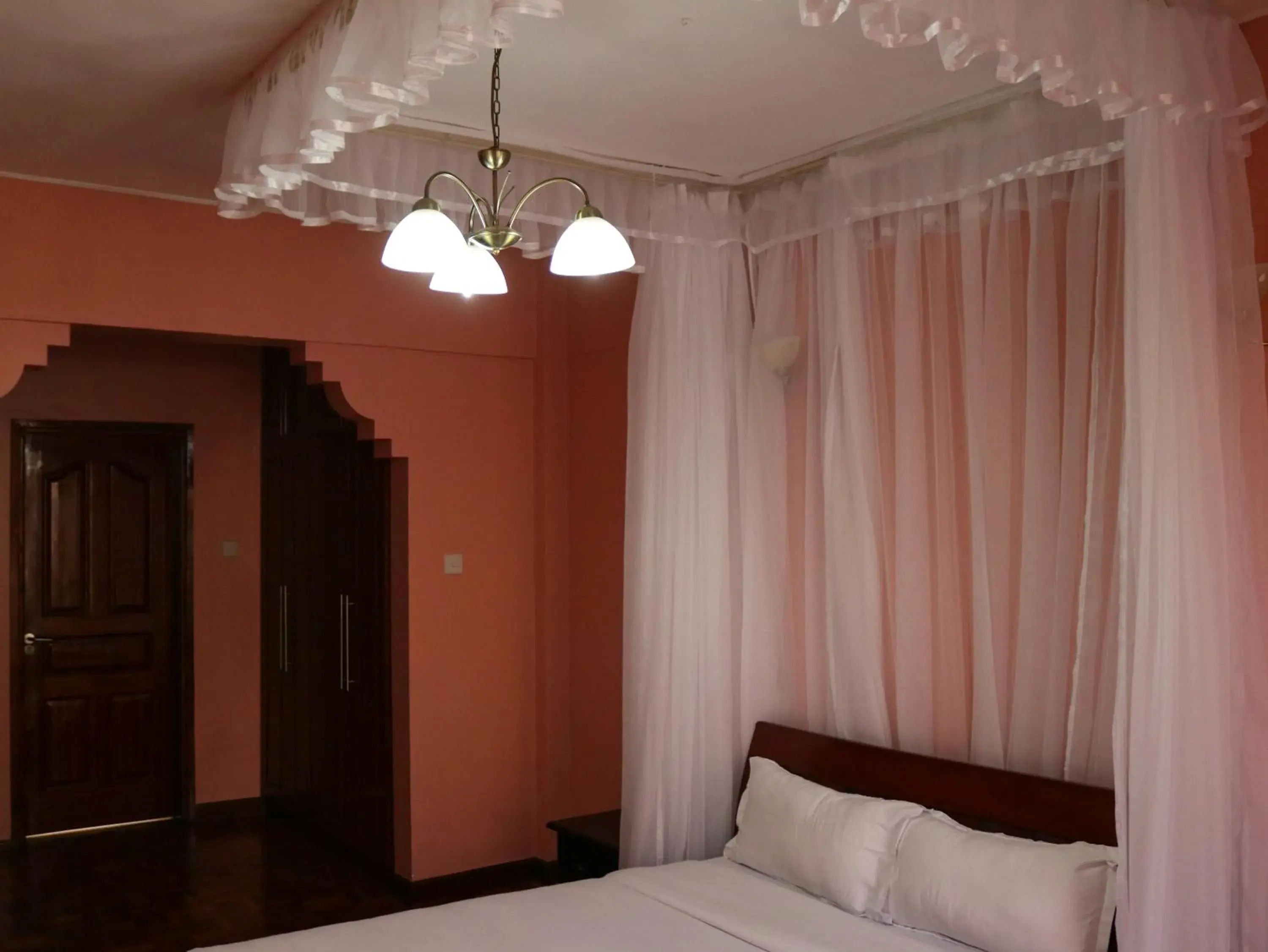 One-Bedroom Apartment in KenGen Furnished and Serviced Apartments One-Bedroom Apartment in KenGen Furnished and Serviced Apartments