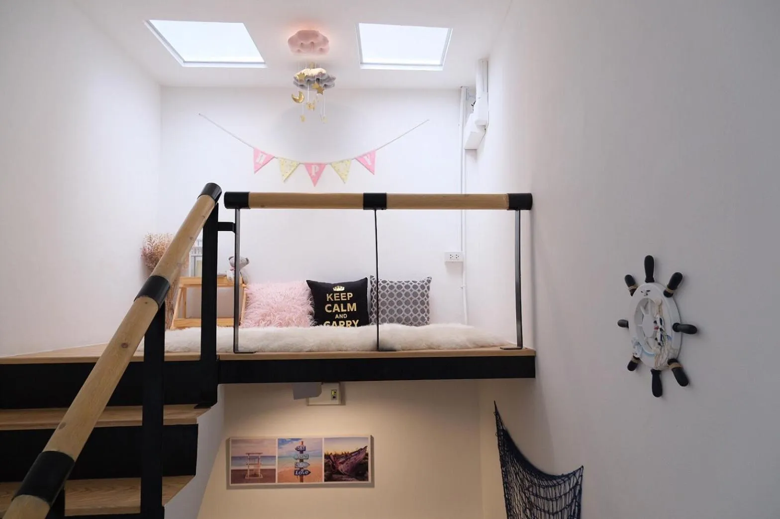 Decorative detail, Bed in Bonne Nuit Hotel, Hua Hin