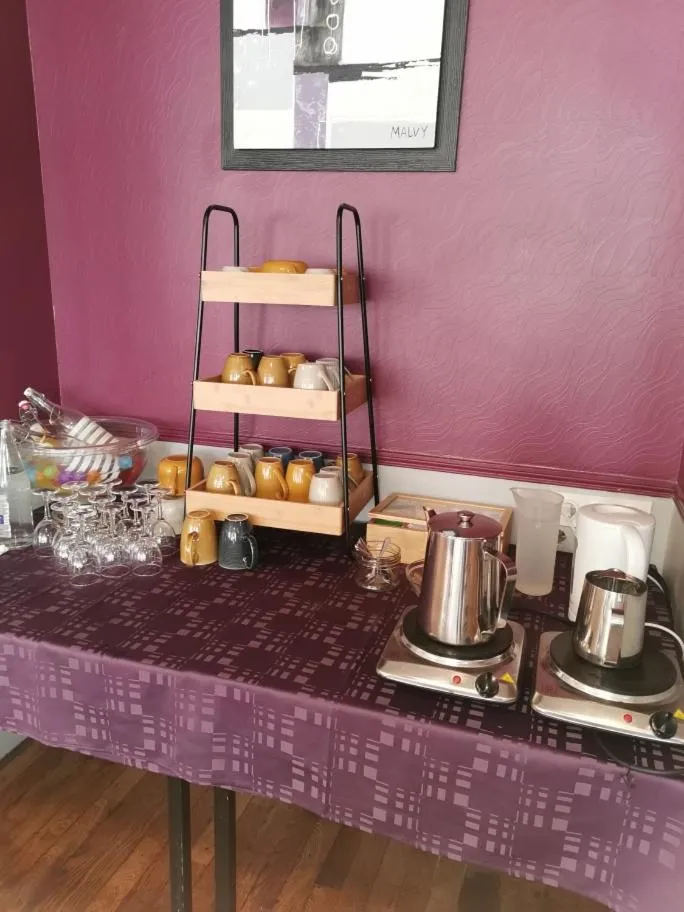 Breakfast in Hotel Restaurant La Grenouillère